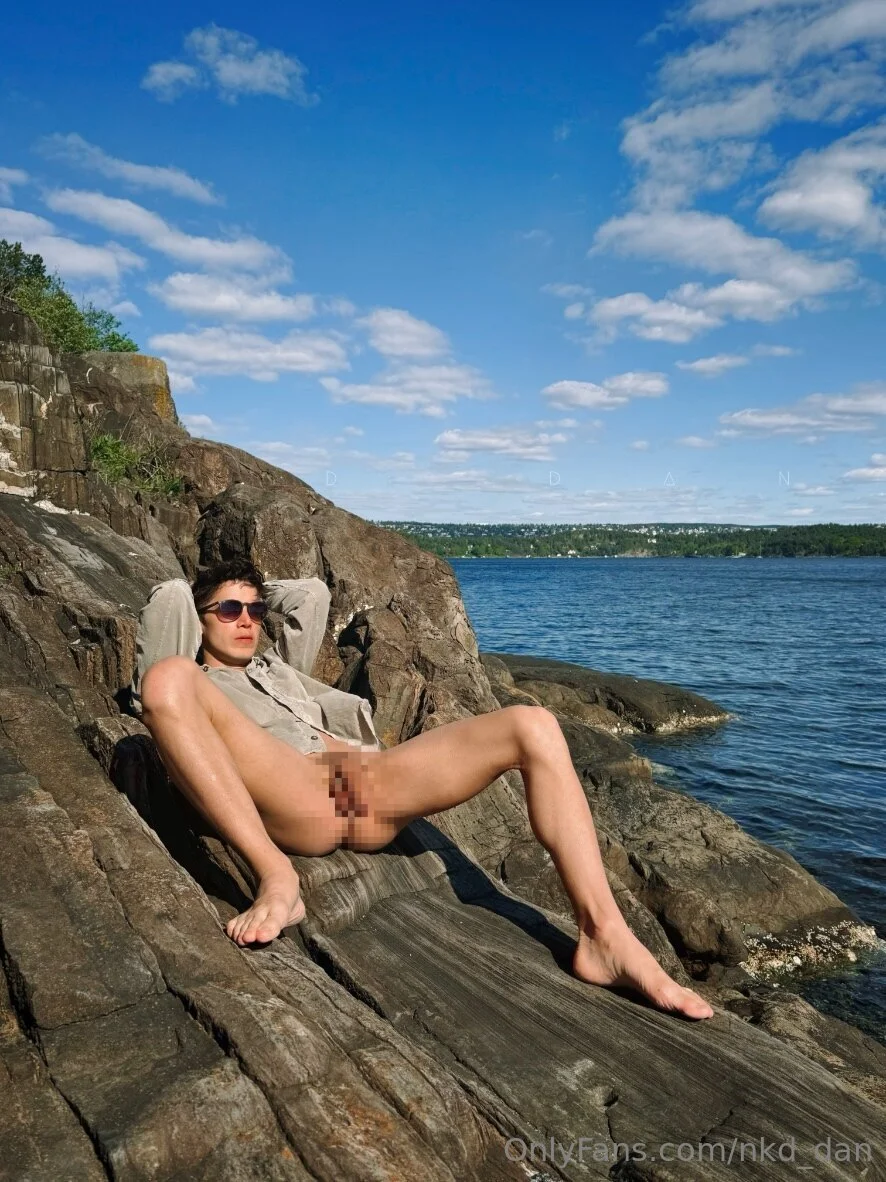 Dan [Free] @nkd_dan white lotus season 1