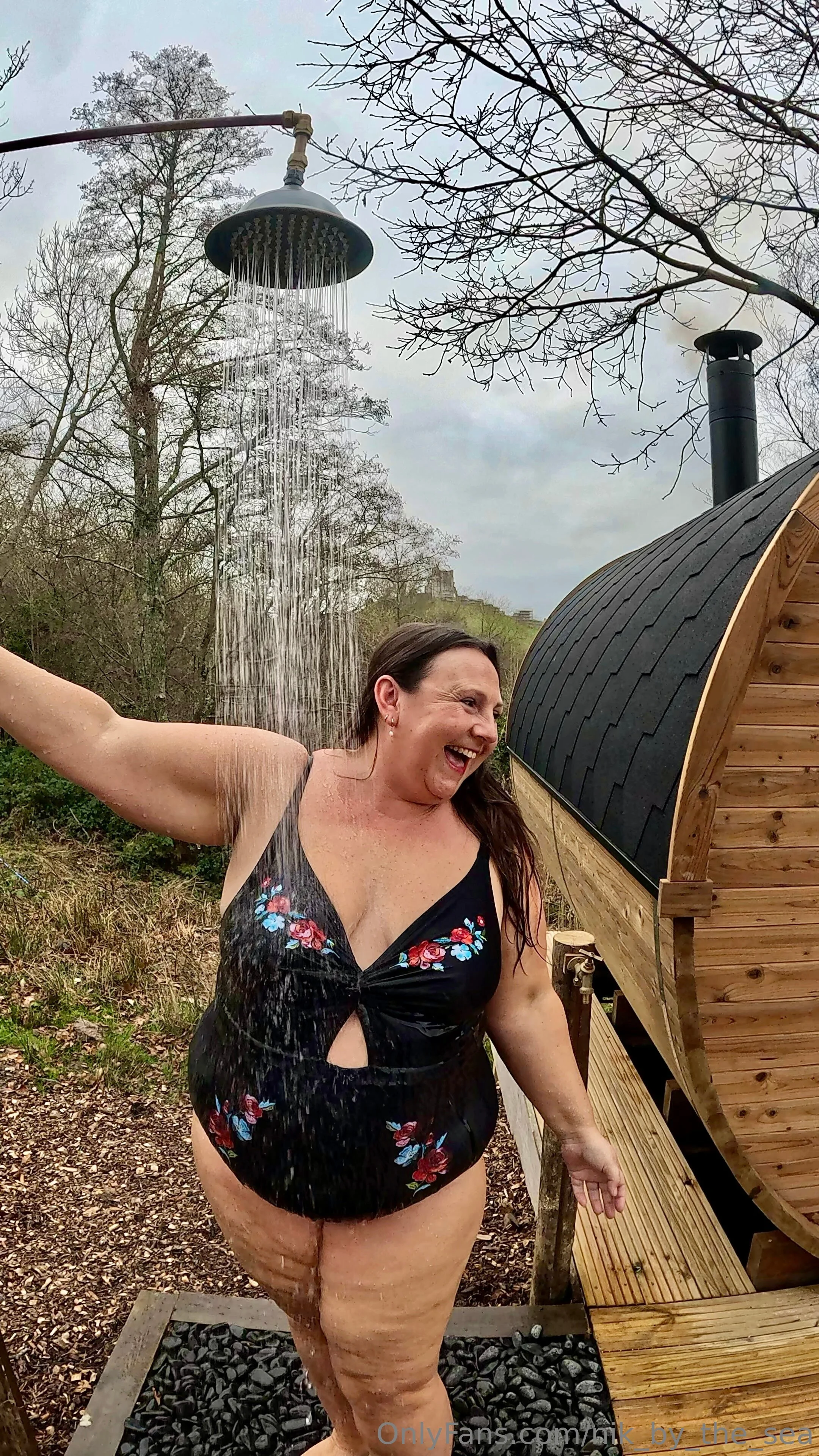 Nikki @nik_by_the_sea catfish photo