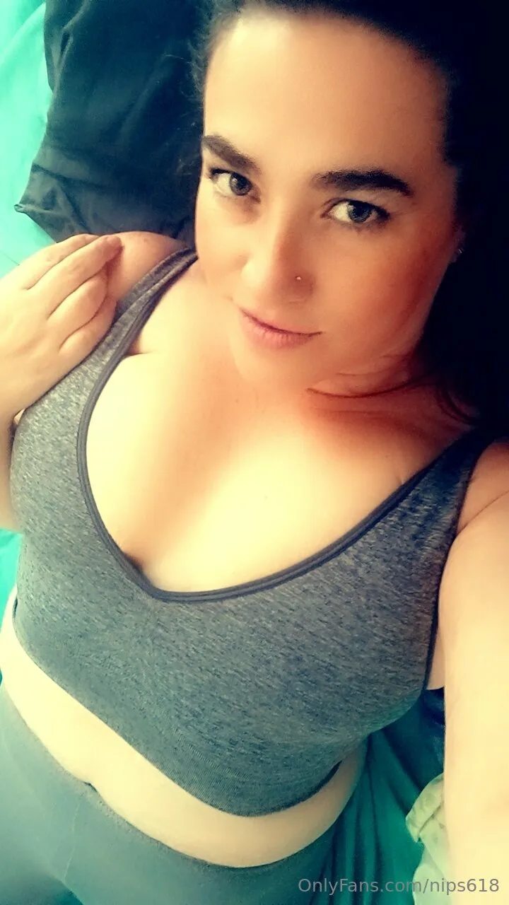 JustSomeChick @nips618 400 million