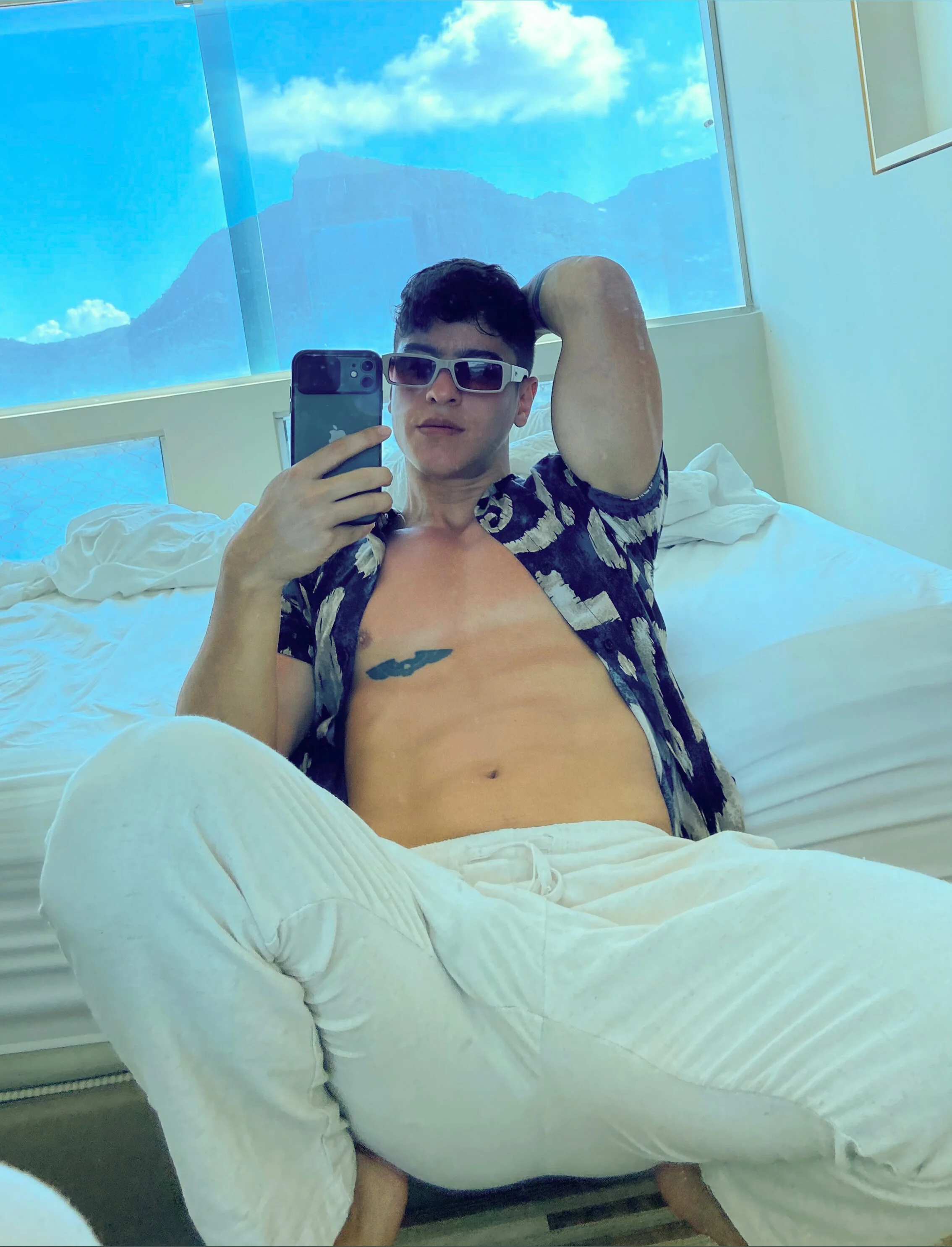 NOT SO STRAIGHT 🤫 FREE