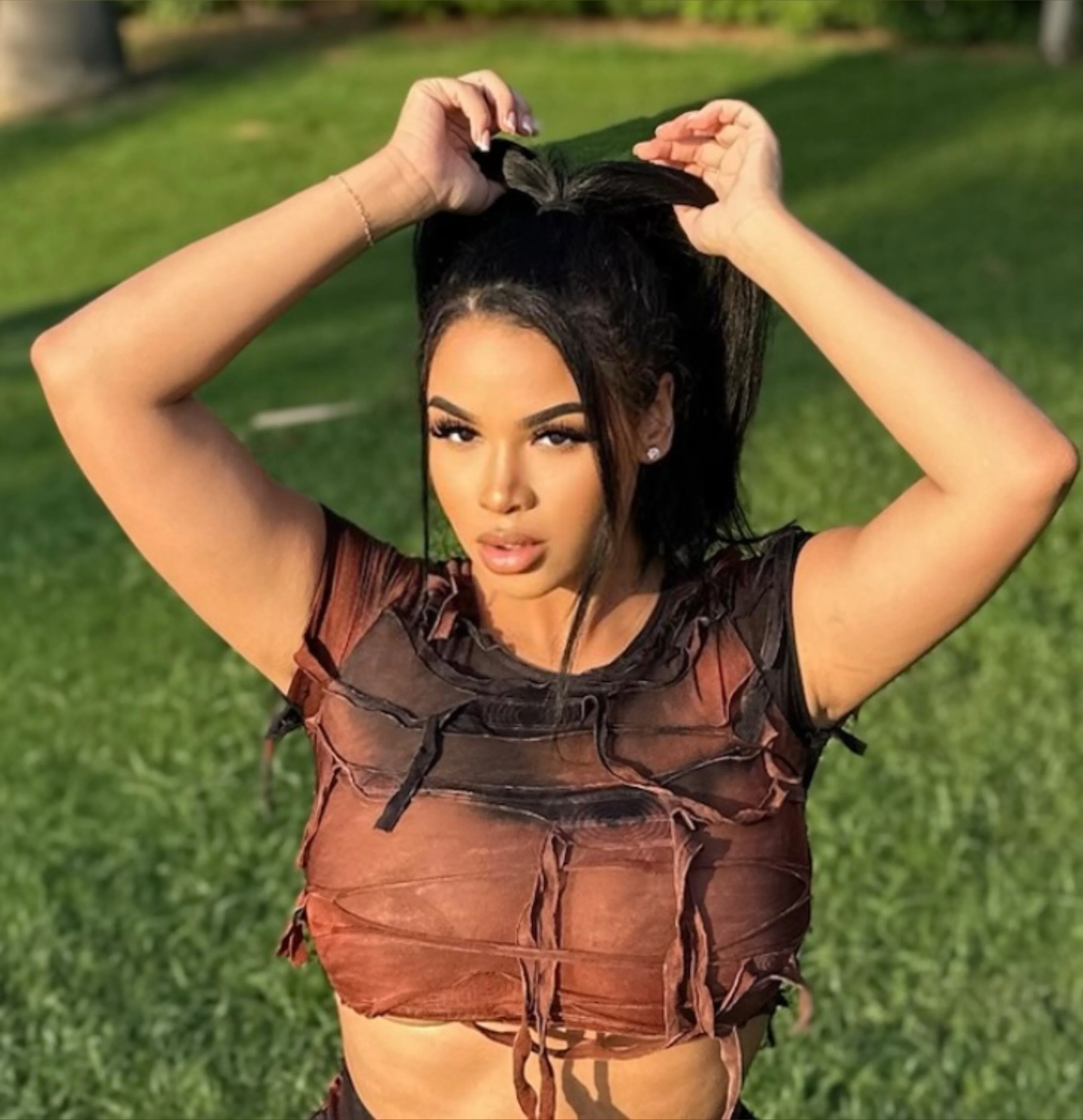 Michaela Mendez |  ONLINE NOW 🟢