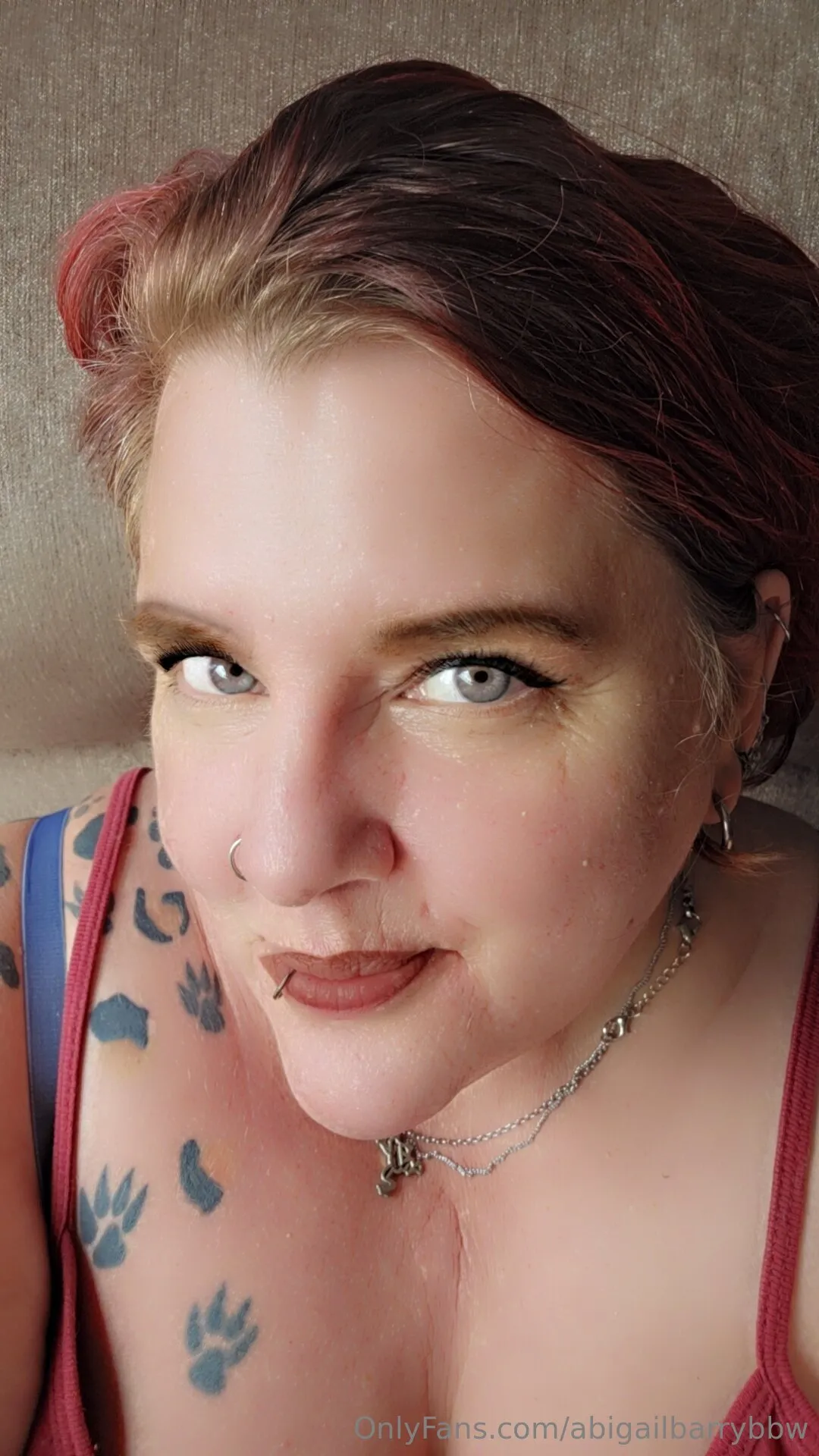 Abigail Barry BBW threesome