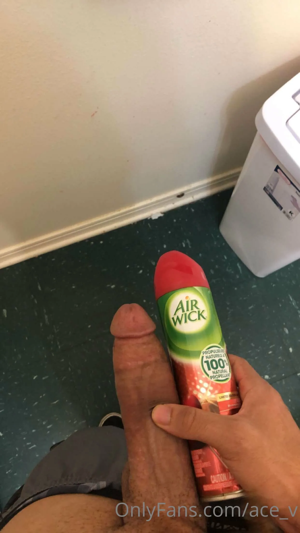 Ace Valentino naked pics of angie