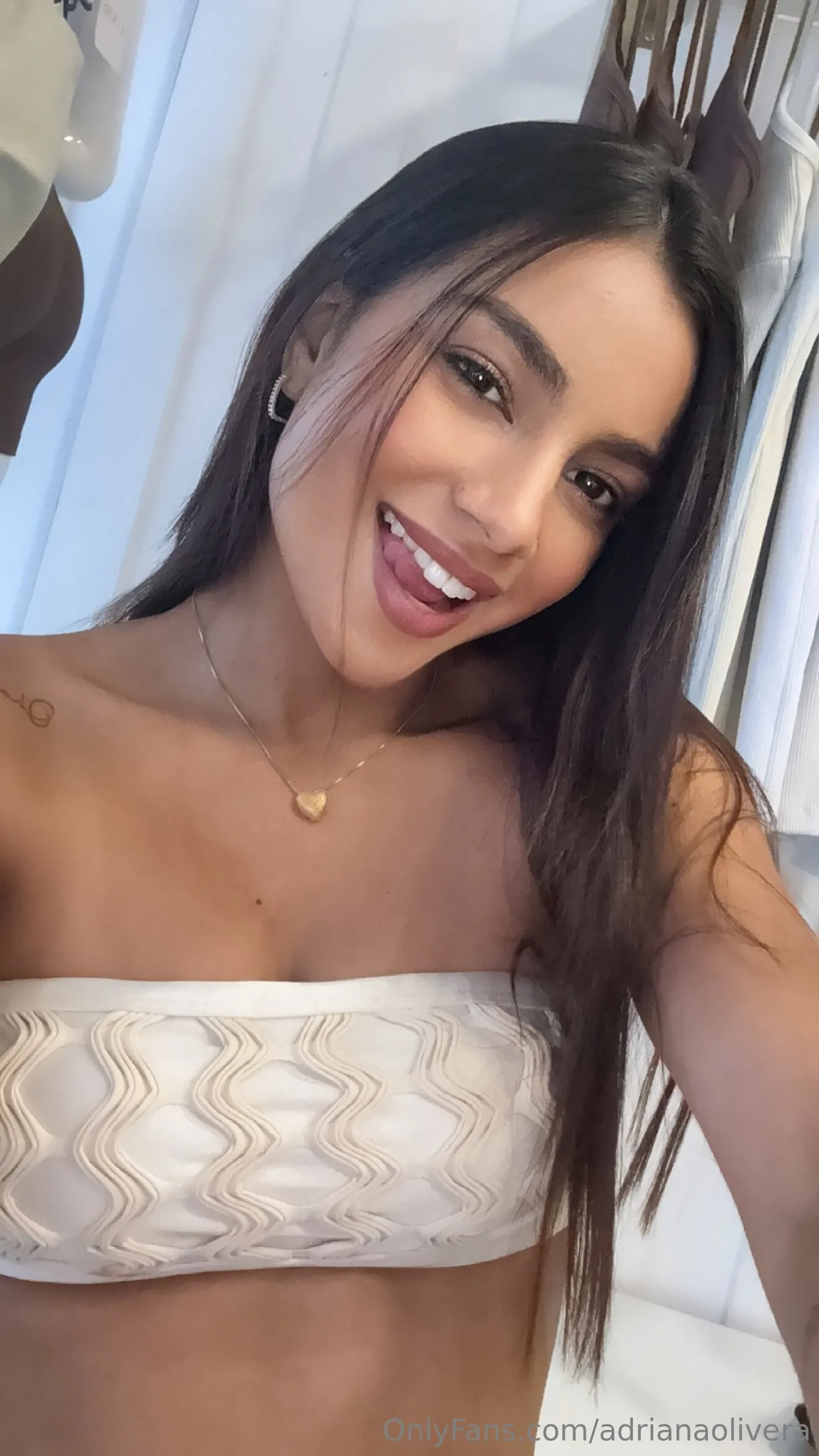 Adriana Olivera🇧🇷🇺🇸 @adrianaolivera and cory chase