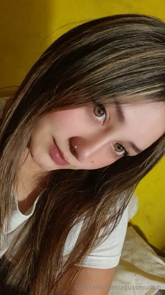 AVAILABLE NOW💚 wrestling