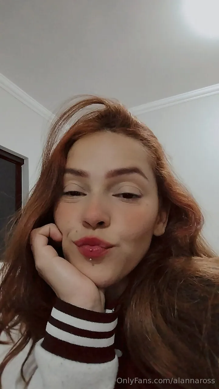 Alanna Ross 💜✨ @alannaross lesbian