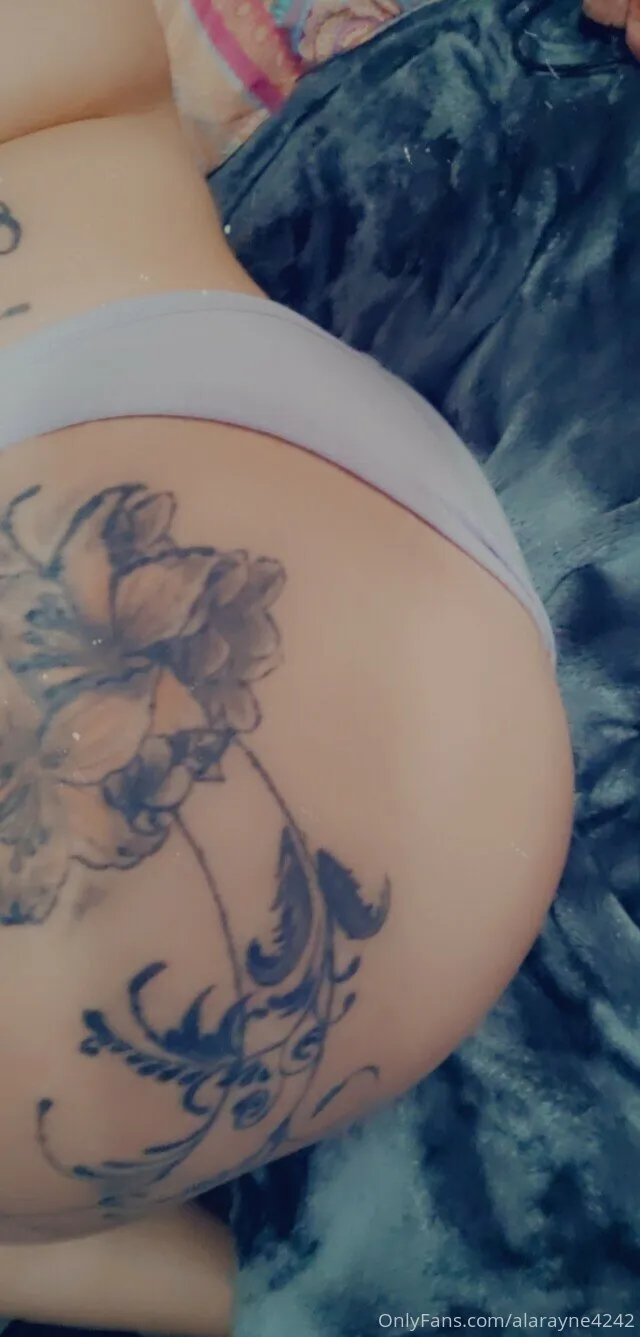 LaRayne Wynn foursome