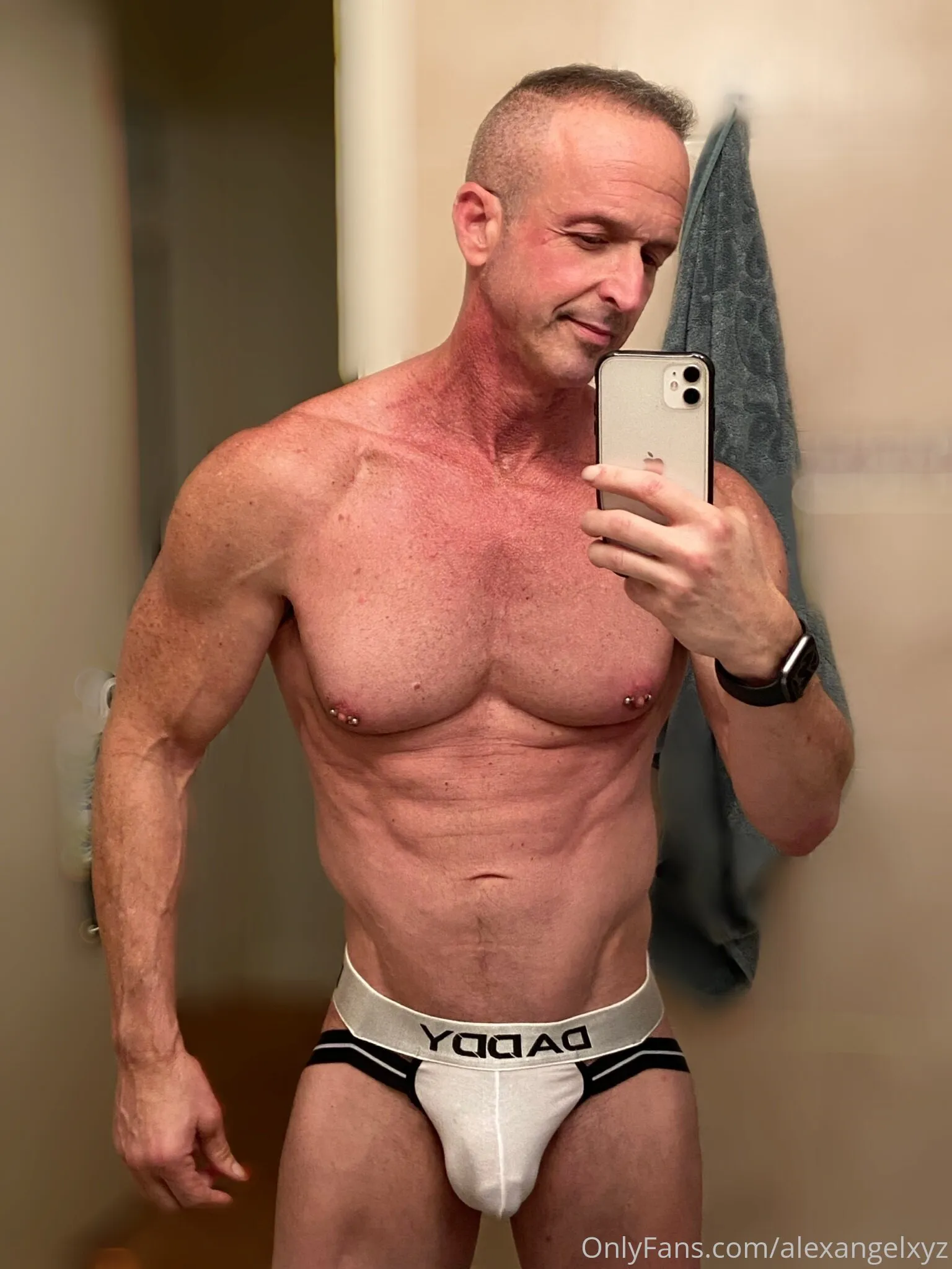 Alex @alexangelxyz nudes