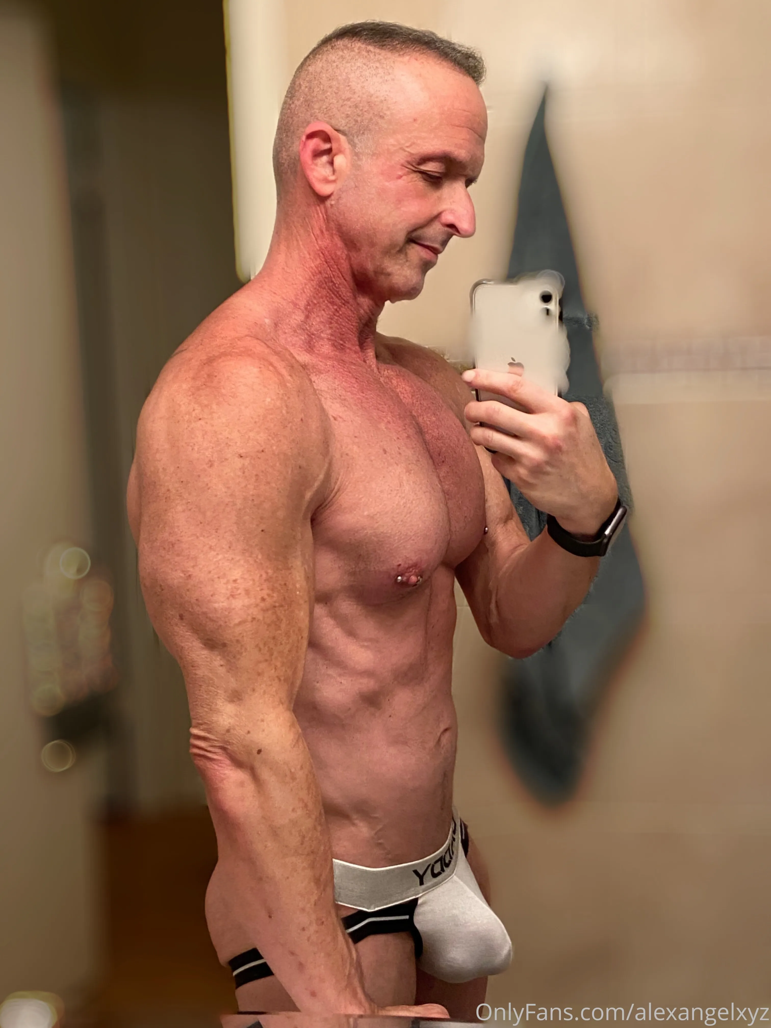 Alex @alexangelxyz leaked