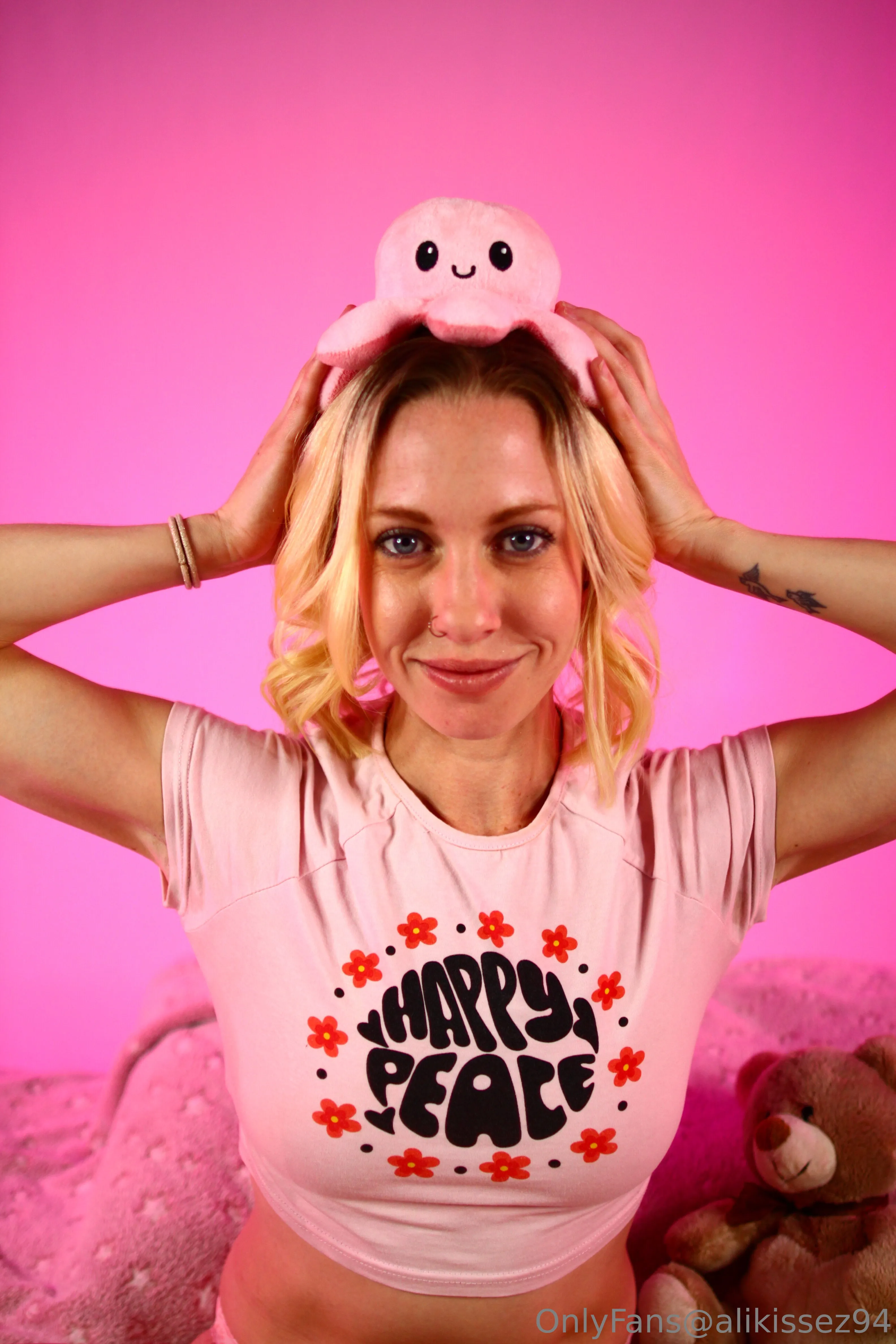 Ali Kissez Previews @alikissez94 imdb