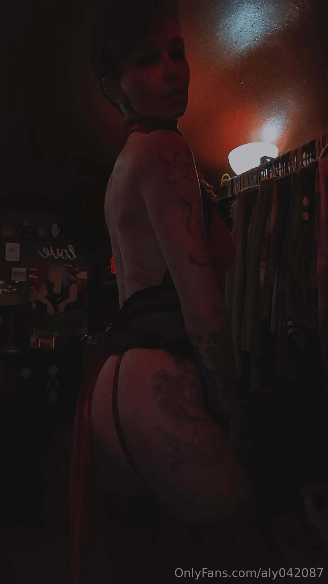 Aly042087 @aly042087 erothots