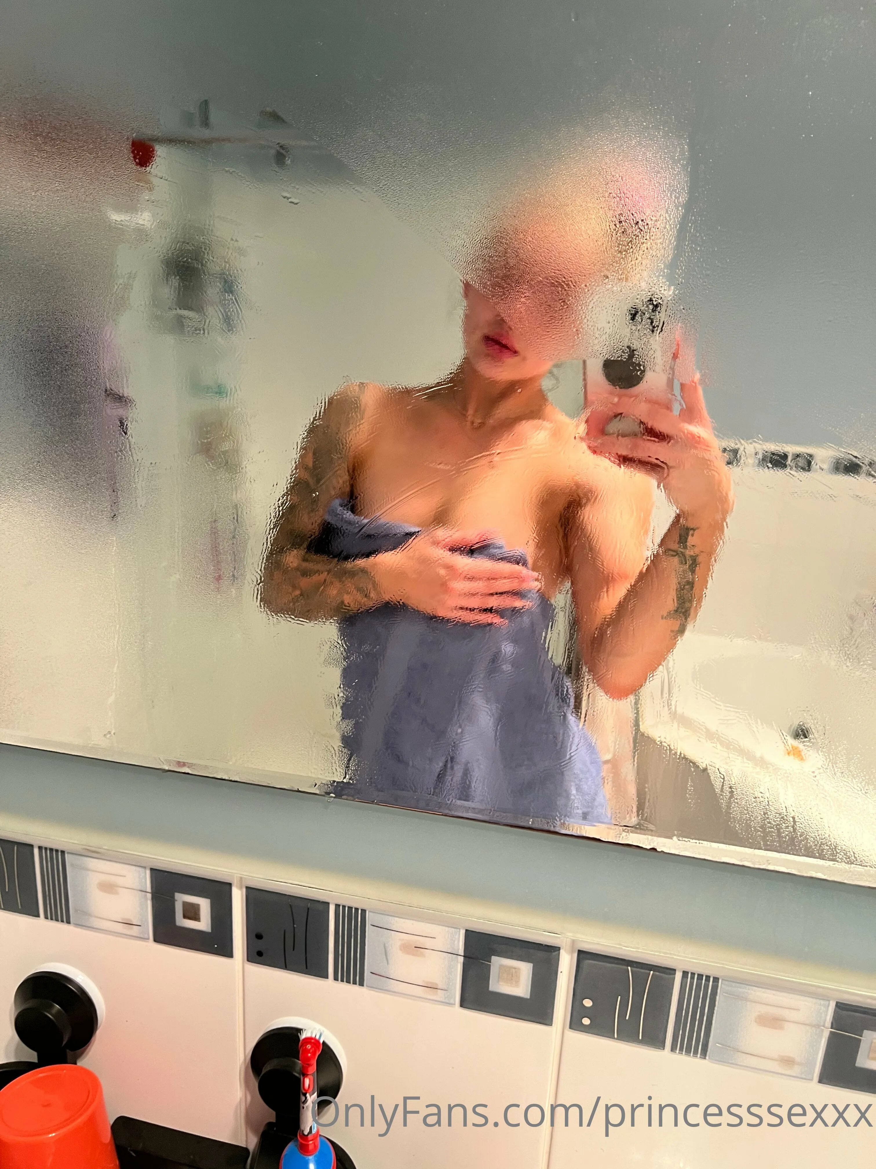 😈 Amy Louise 😈 facial