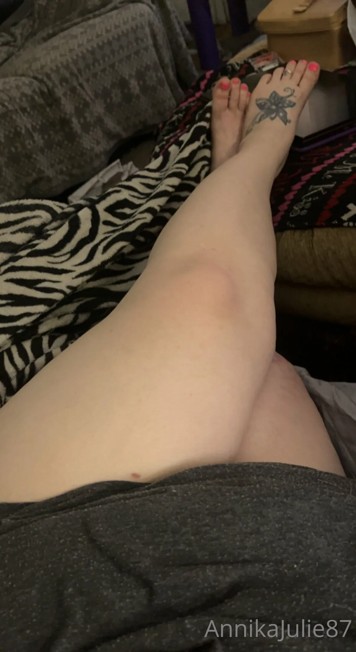 AnnikaJulie @annikajulie87 nsfw