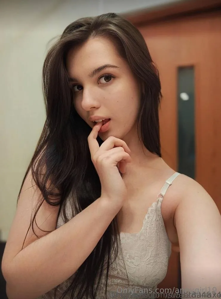 Anny💘💘 @annygirl19 camwhores