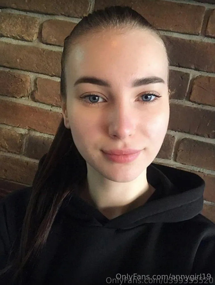 Anny💘💘 @annygirl19 videos xxx