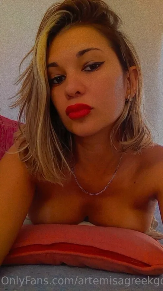 Vcall  Artemisa @artemisagreekgoddess angie