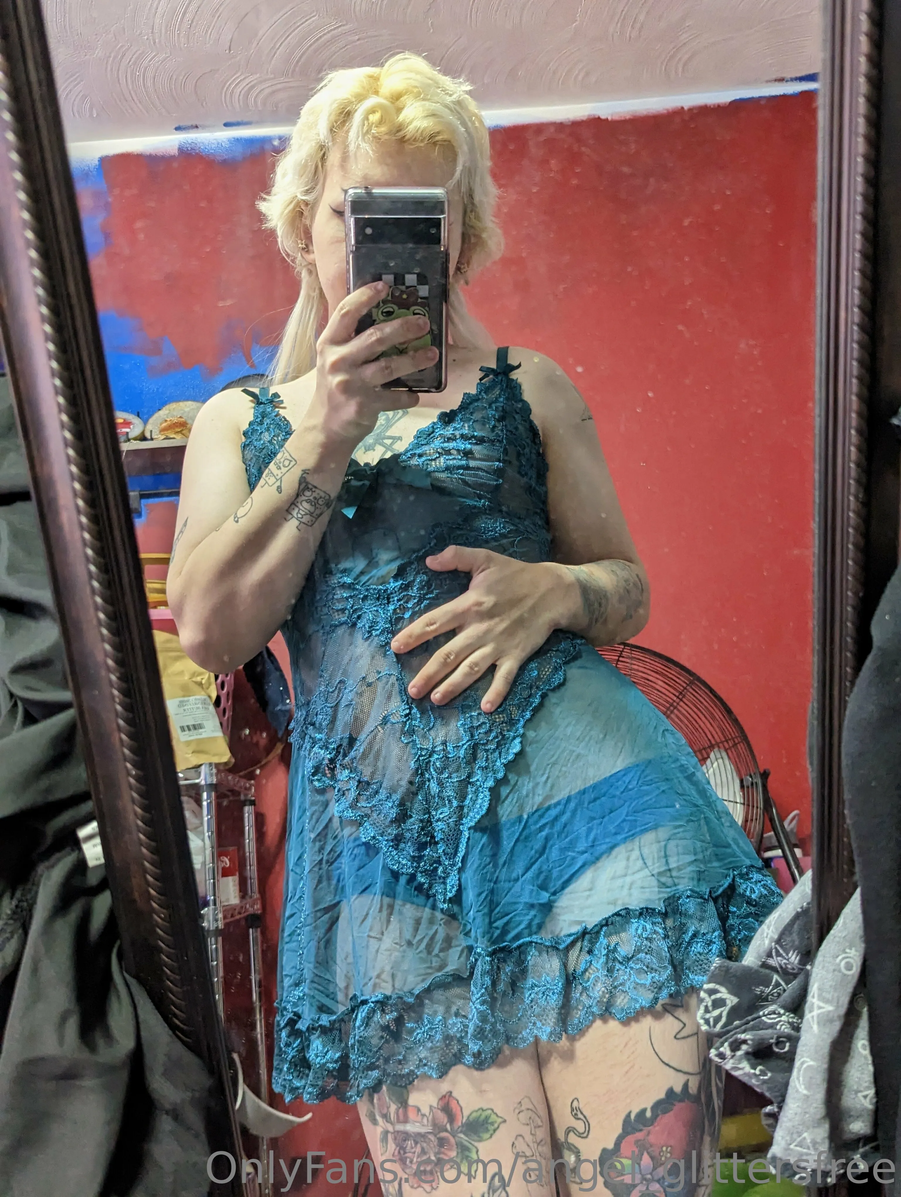 I look so cute in this