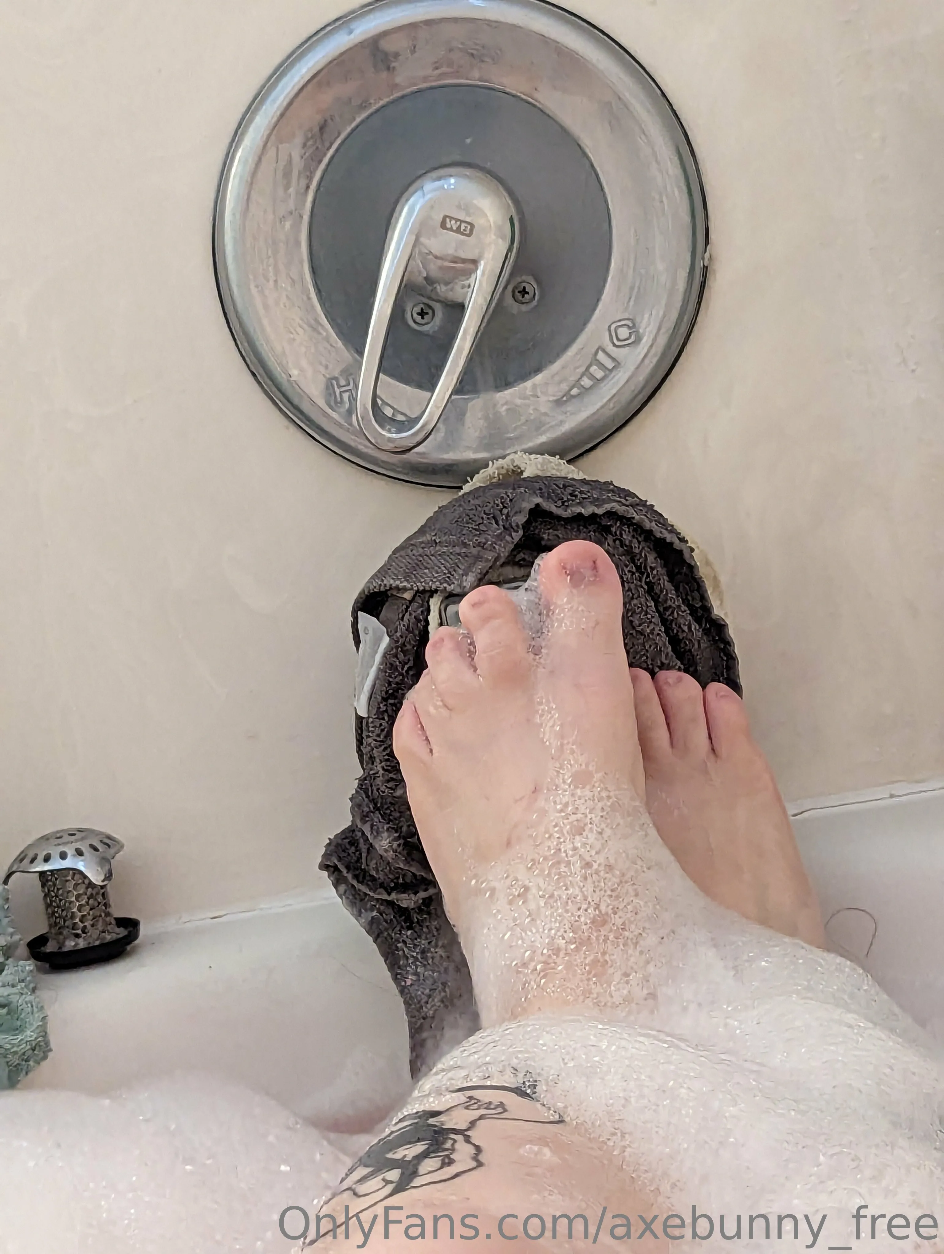 Bunny @axebunny_free leaked nudes