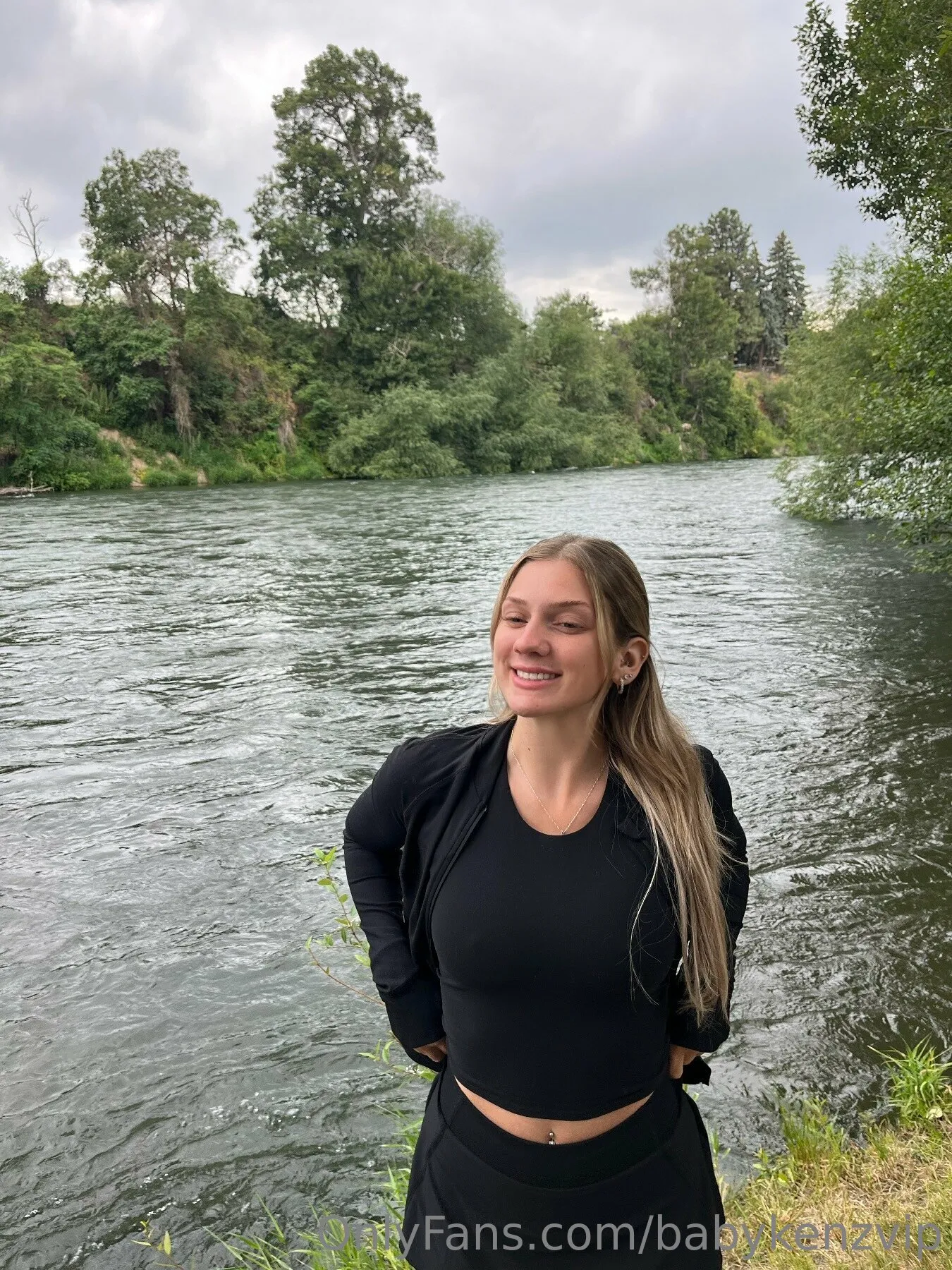 𝕂𝕖𝕟𝕫𝕚 𝕂𝕒𝕪 𝔽ℝ𝔼𝔼