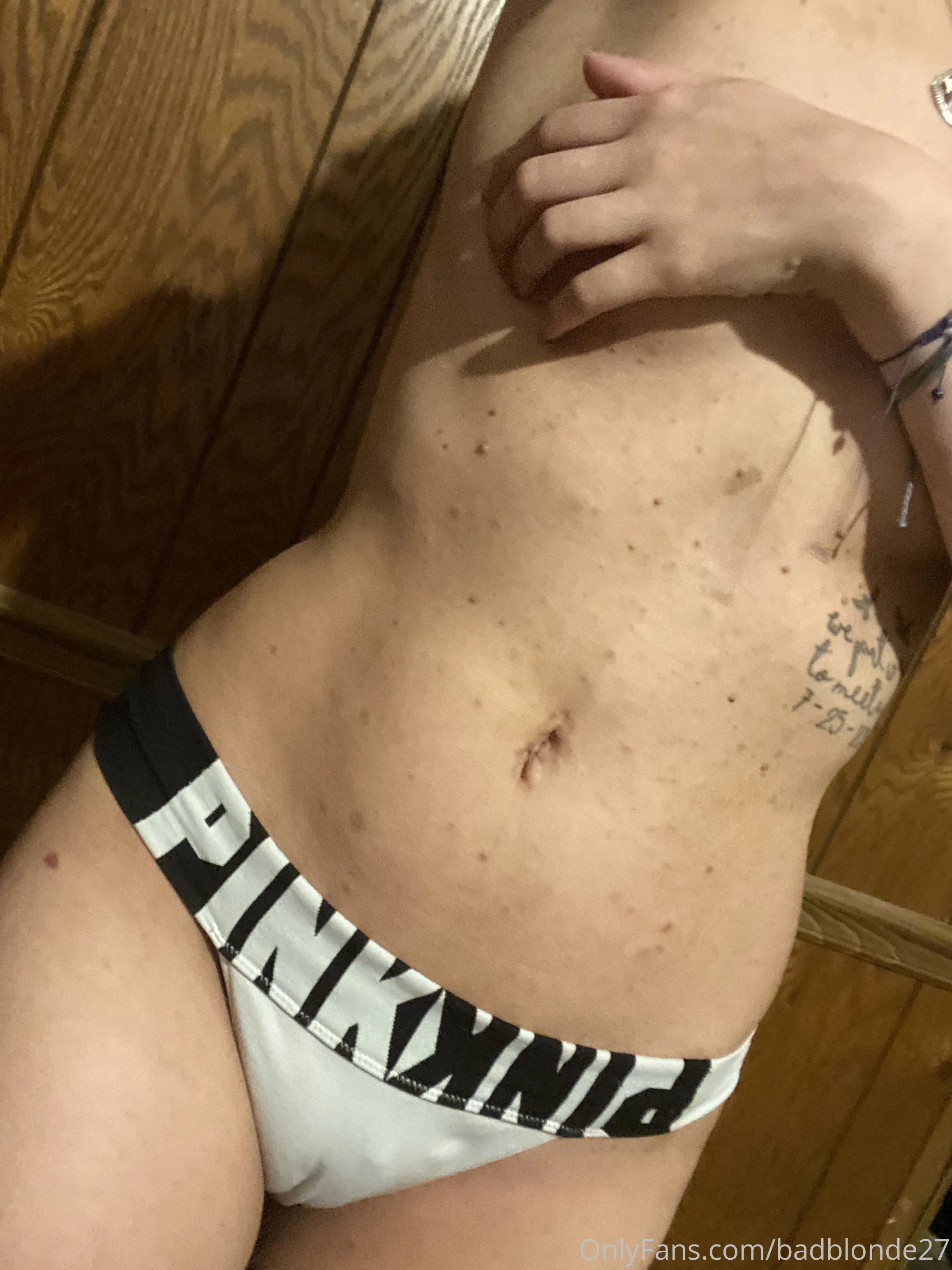 Badblonde27 @badblonde27 fb