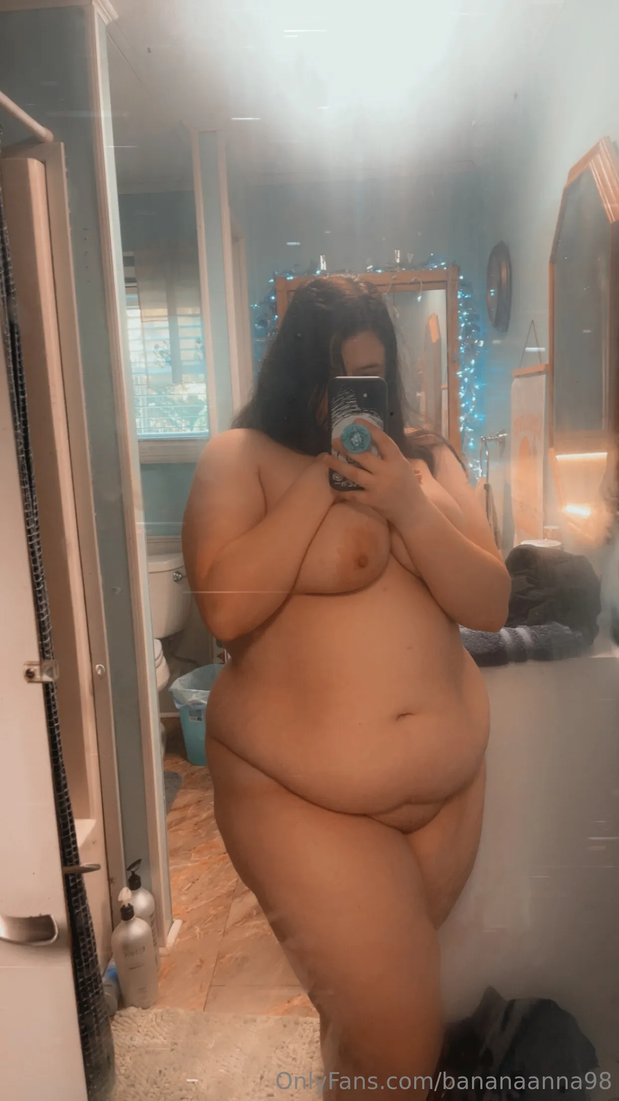 BananaAnna98 photos