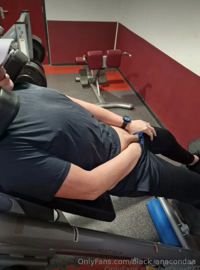🐍Anaconda🐍 @black_anacondaa lil_midgetbaddie leaks