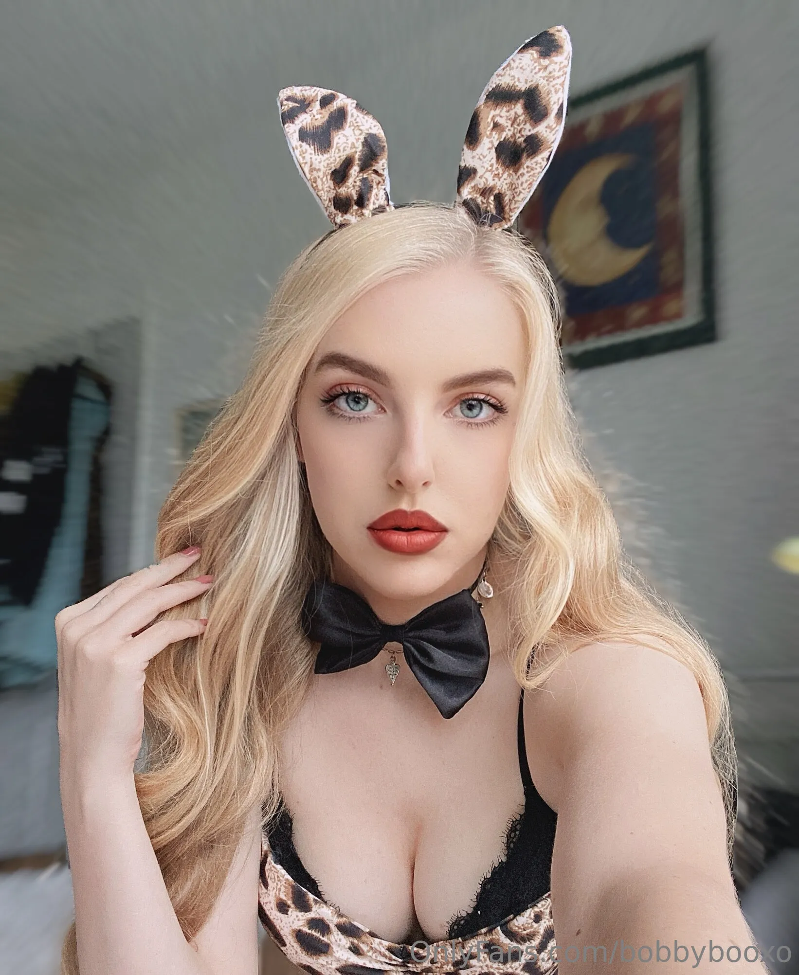 ⛓️ Goddess Bobby ⛓️ @bobbybooxo inst