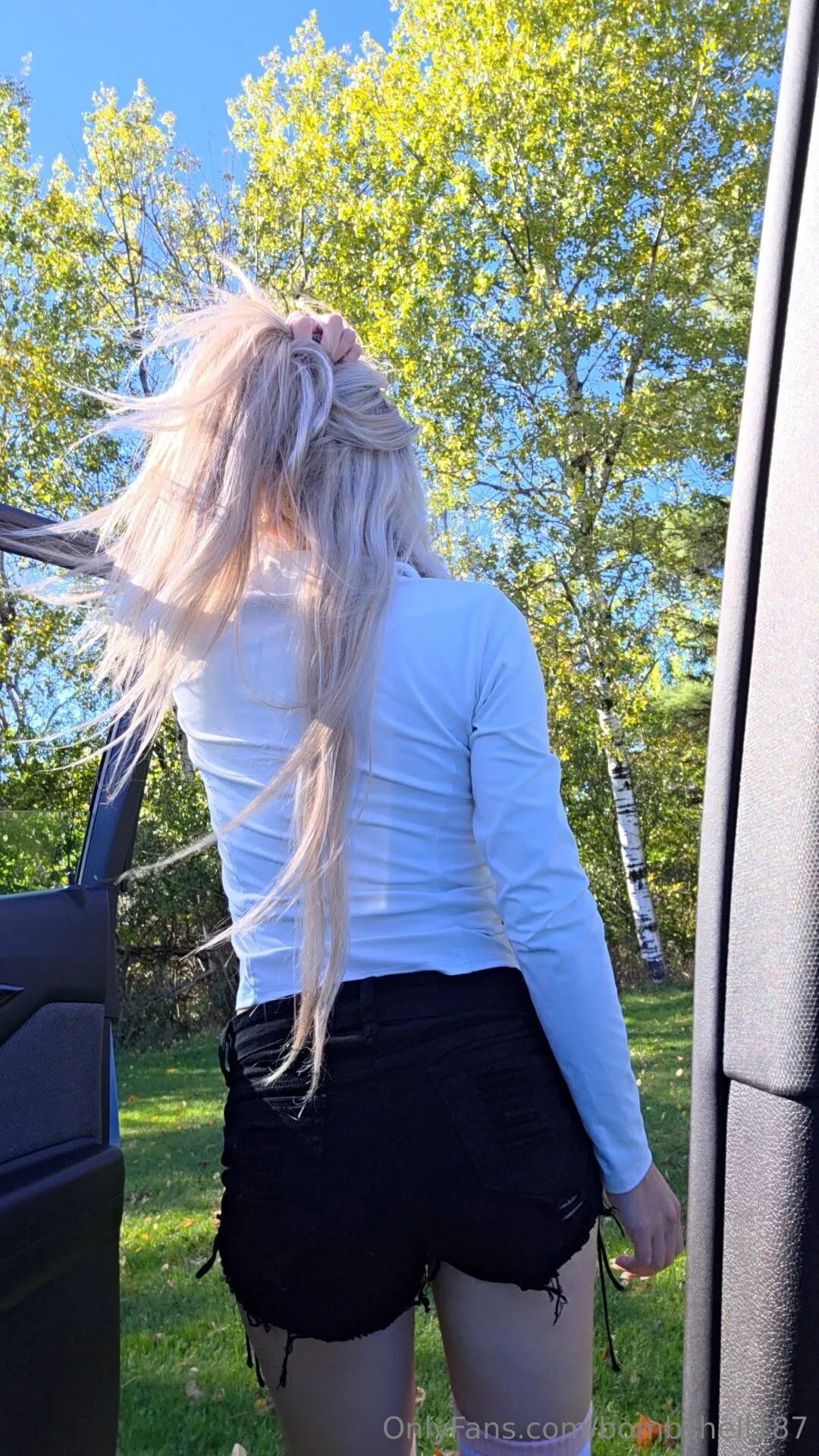 Liz💋 @bombshell187 femdom