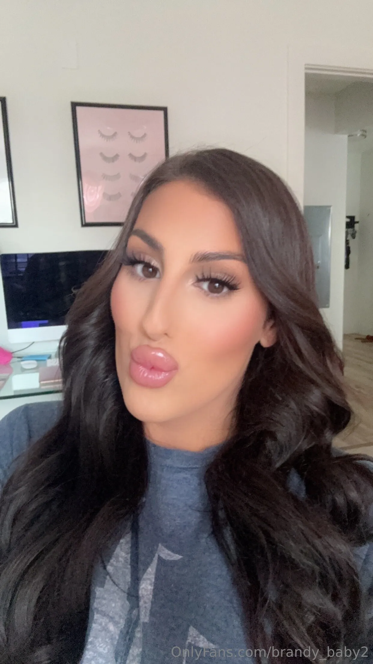 Brandy (Link In BIO)