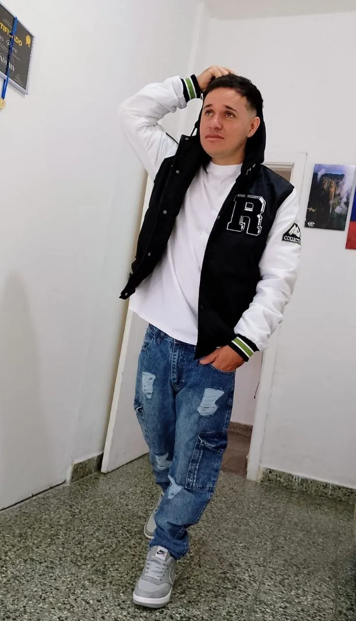 Camilo @camilo_96 nude angie