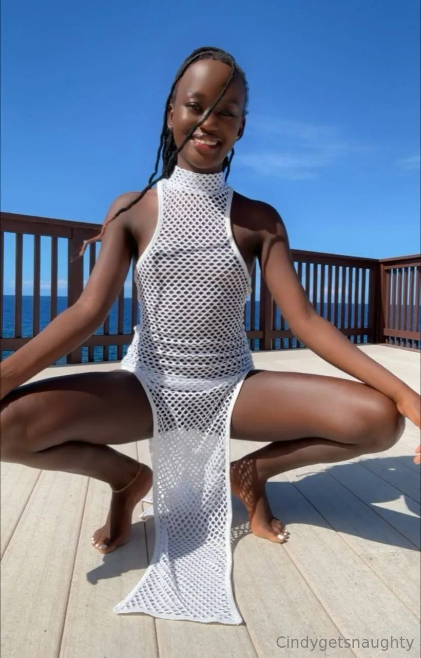 🥵BIGGEST NIPPLES 🏝️ @cindygetsnaughty ms.