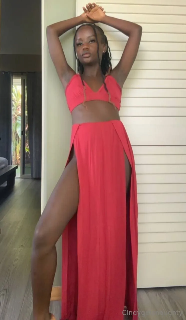 🥵BIGGEST NIPPLES 🏝️ bickett naked