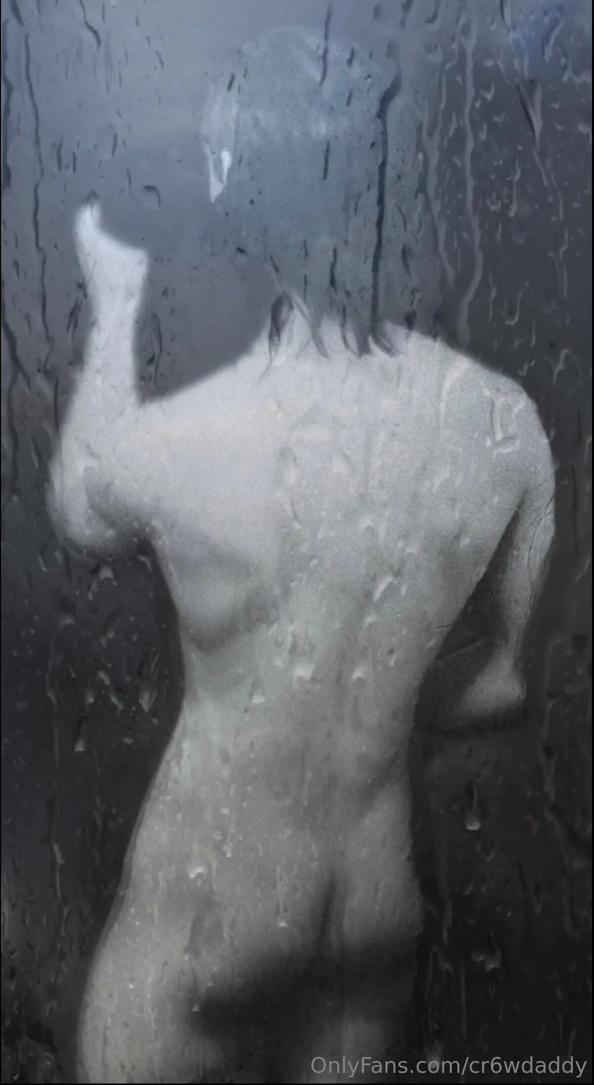 Cr6wDaddy hot pictures