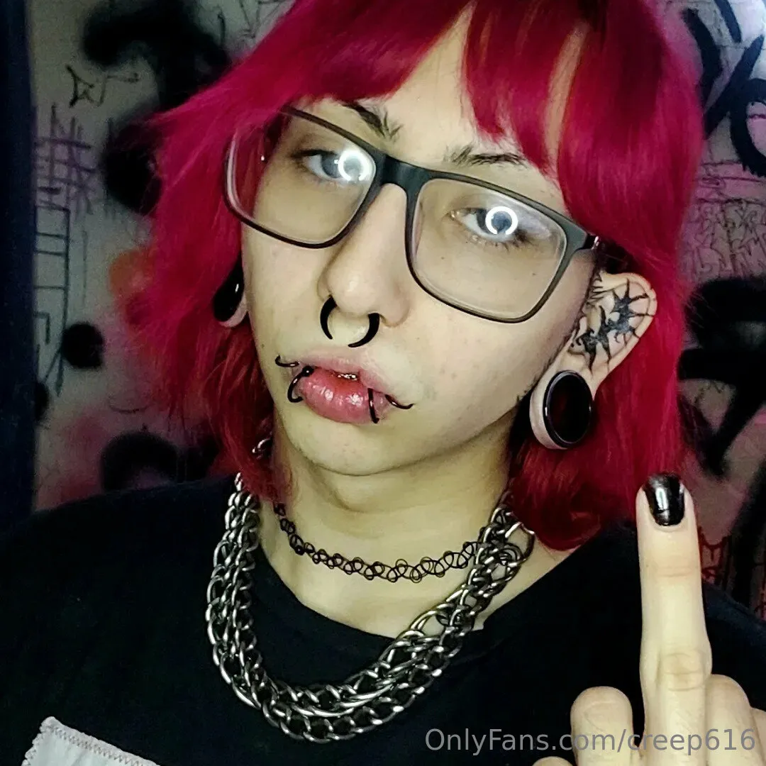 🔪C R E E P🔪 @creep616 height