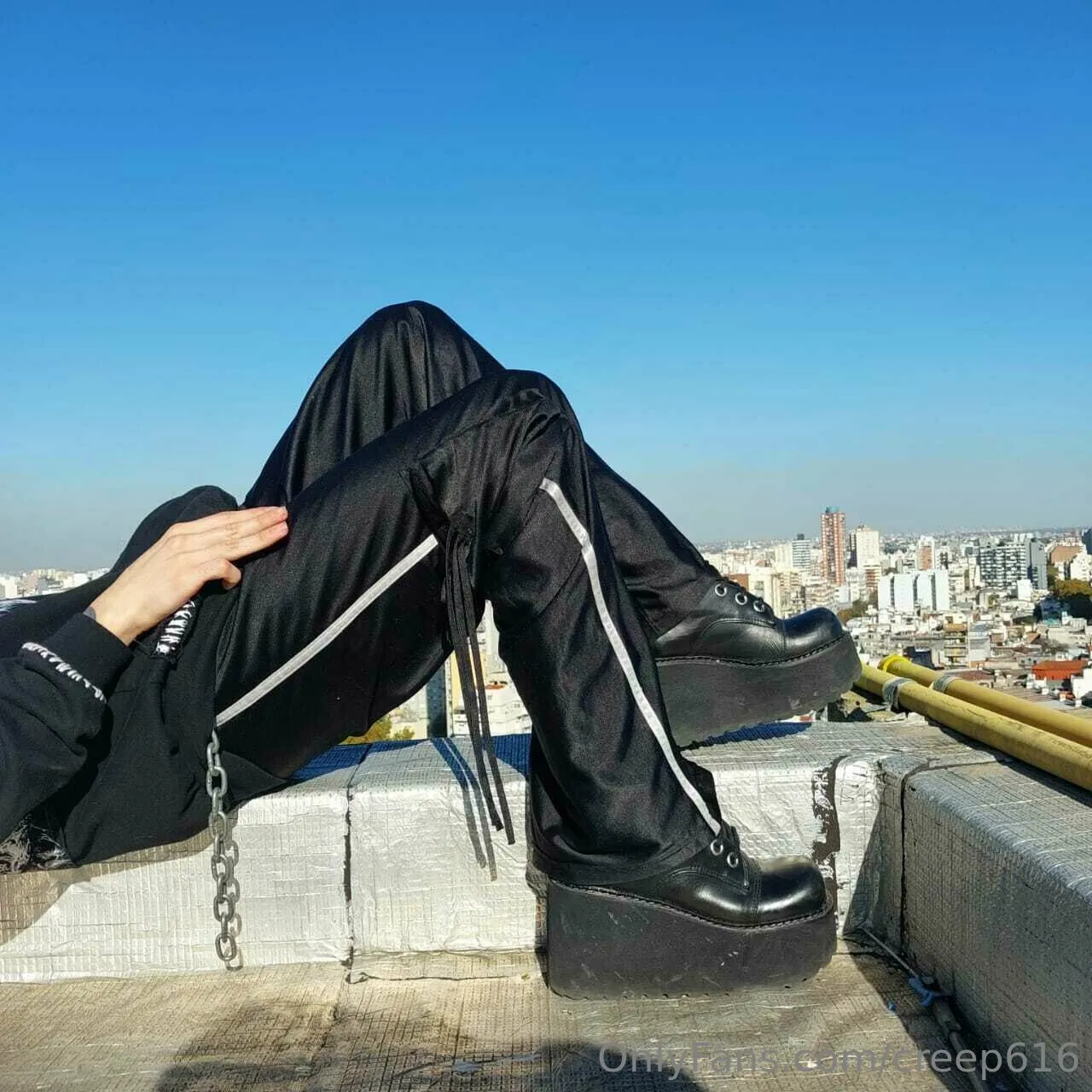 🔪C R E E P🔪 @creep616 gyatt