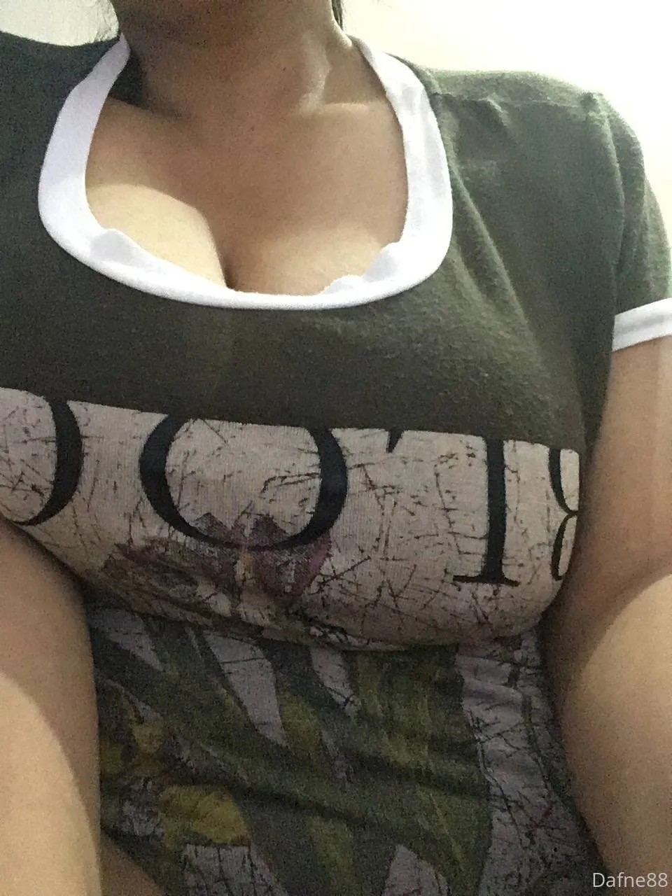 Dafne 🍒 Busty Babe of your Dreams ✨ @dafne88 handjob