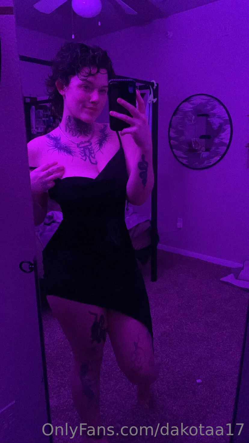 Dakota 🖤 @dakotaa17 onlyfans porn