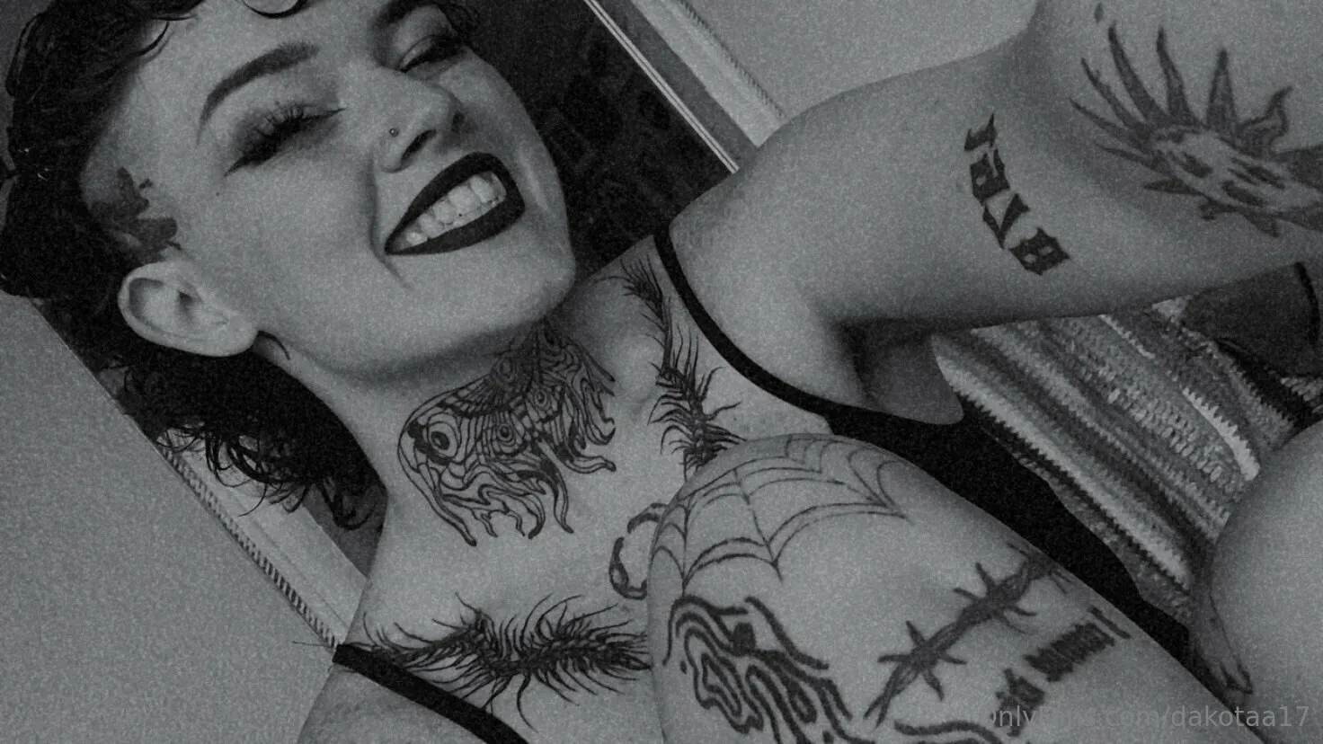 Dakota 🖤 leaked porn