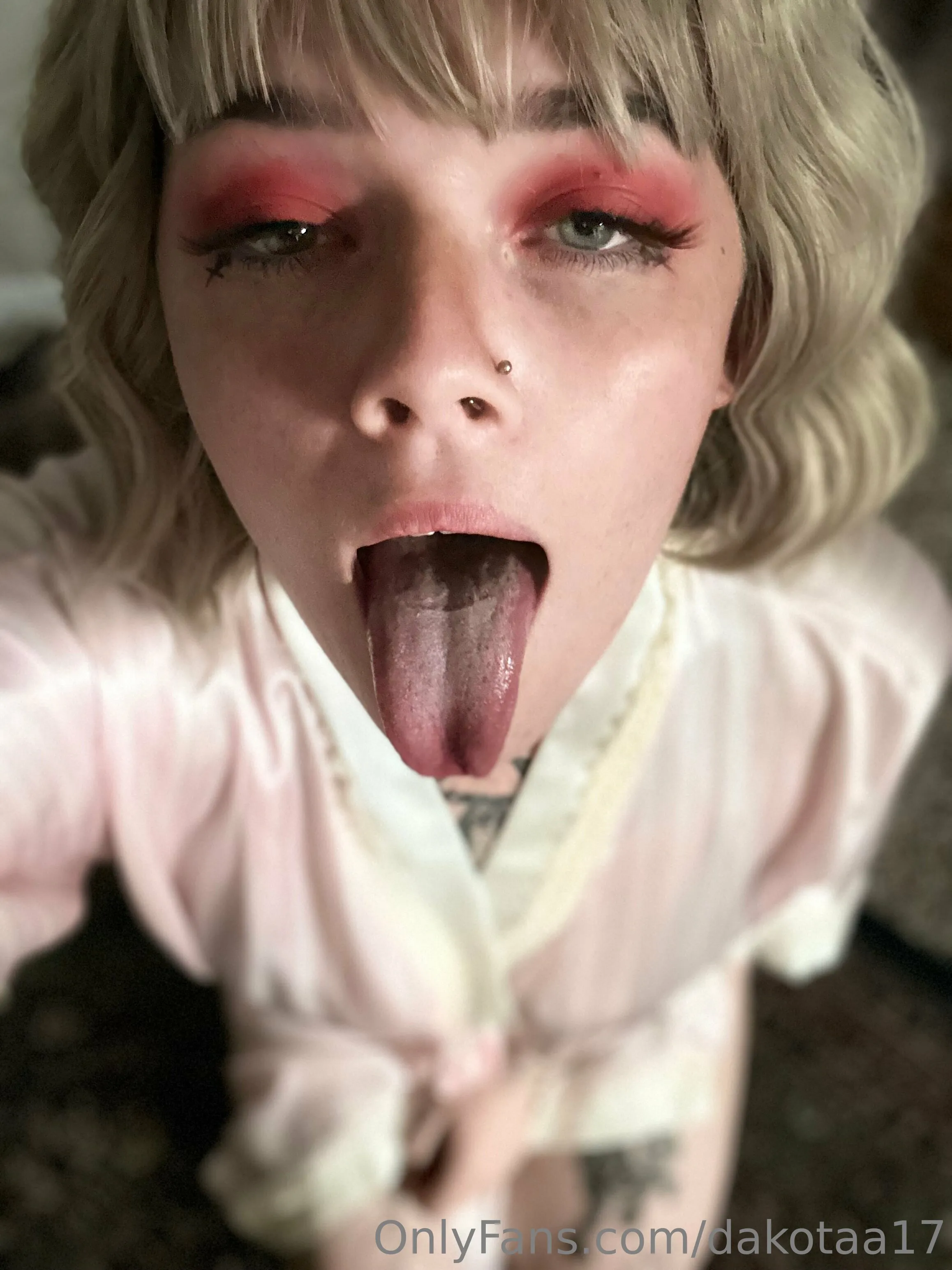 Dakota 🖤 @dakotaa17 leaked of