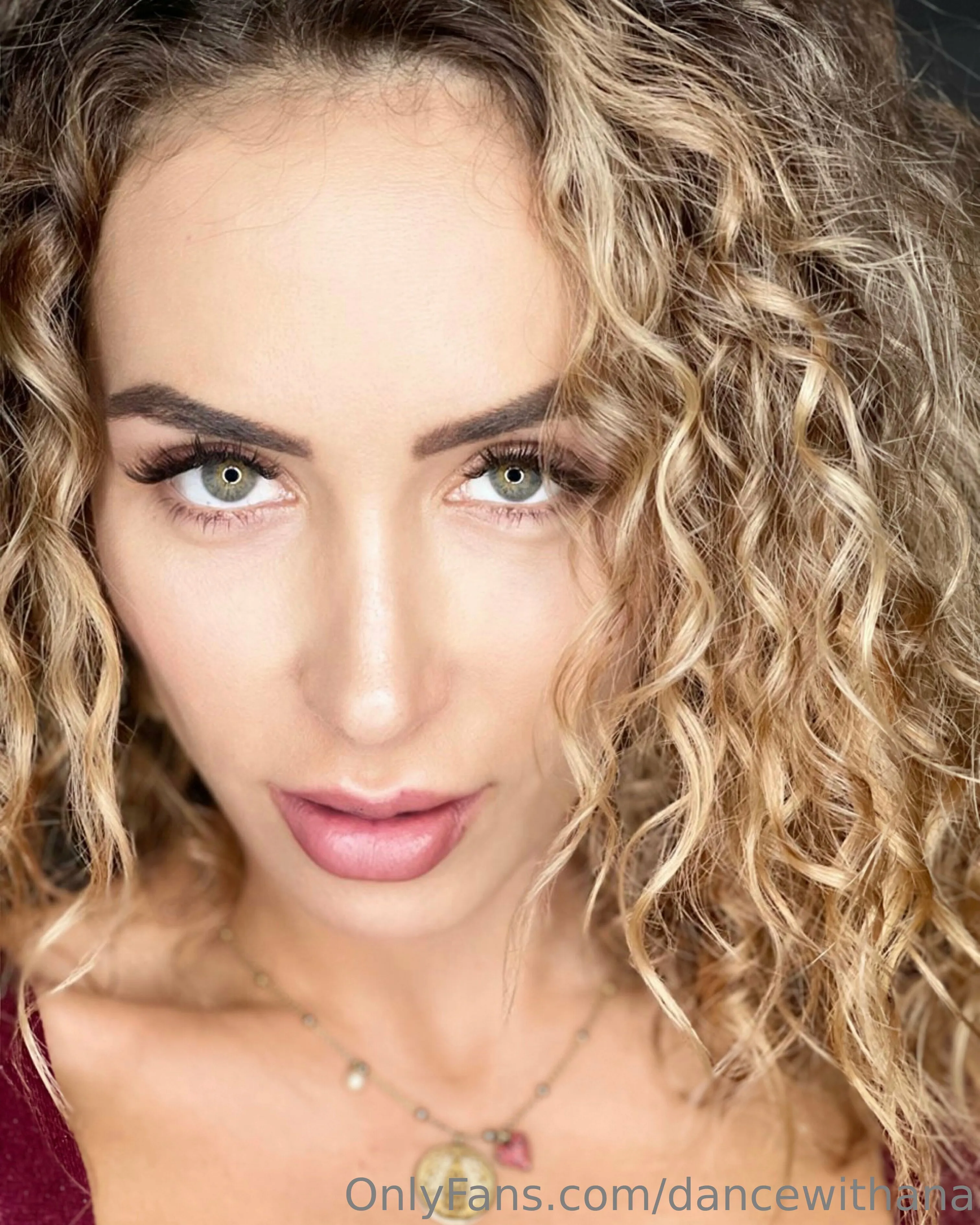 Ana Kirilik @dancewithana lil_midgetbaddie