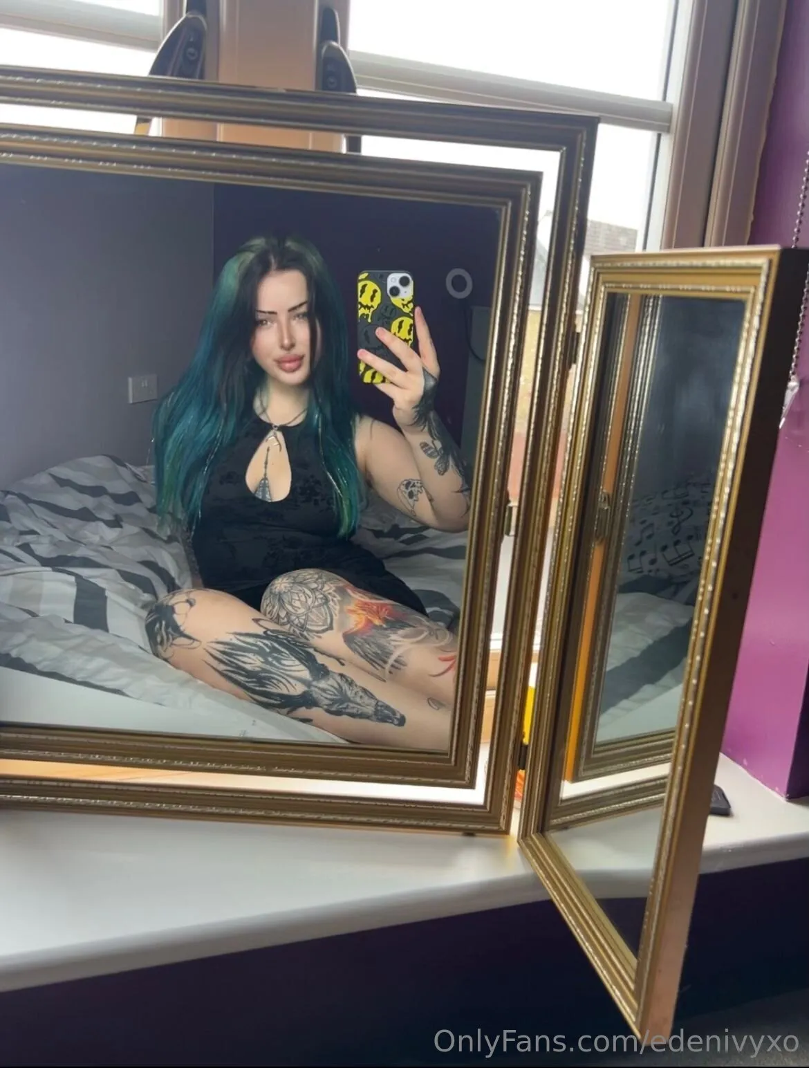 𝐸𝒹𝑒𝓃 ⸸ 𝚂𝚎𝚖𝚎𝚗 𝙳𝚎𝚖♡𝚗 ⸸ @edenivyxo in loss of innocence