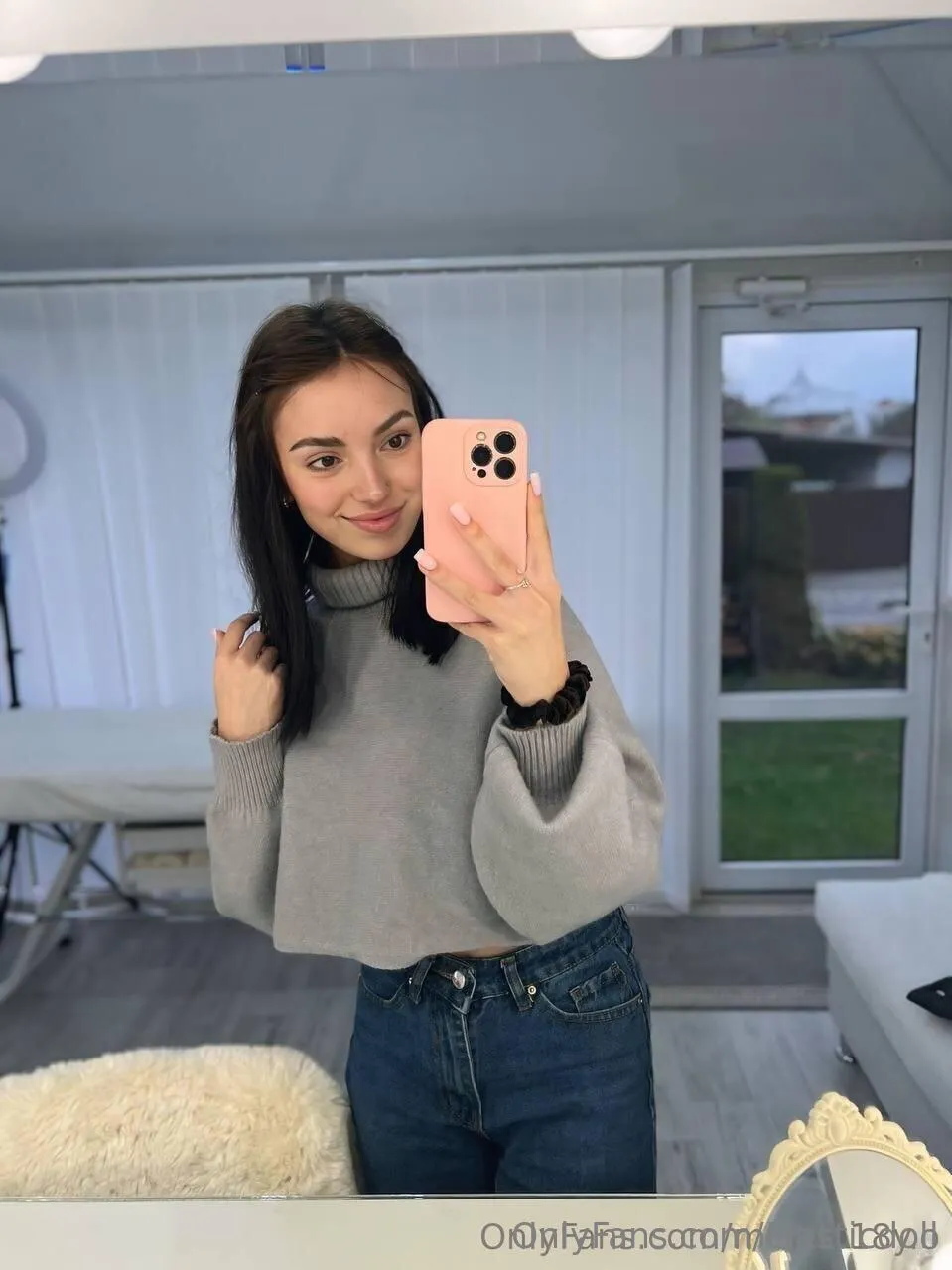 𝑩𝒆𝒍𝒍𝒂 𝑹𝒂𝒆  ~ 𝑨𝒎𝒂𝒕𝒆𝒖𝒓 𝑪𝒐𝒏𝒕𝒐𝒓𝒕𝒊𝒐𝒏𝒊𝒔𝒕 🤸🏻‍♂️ @elasticdoll twerk