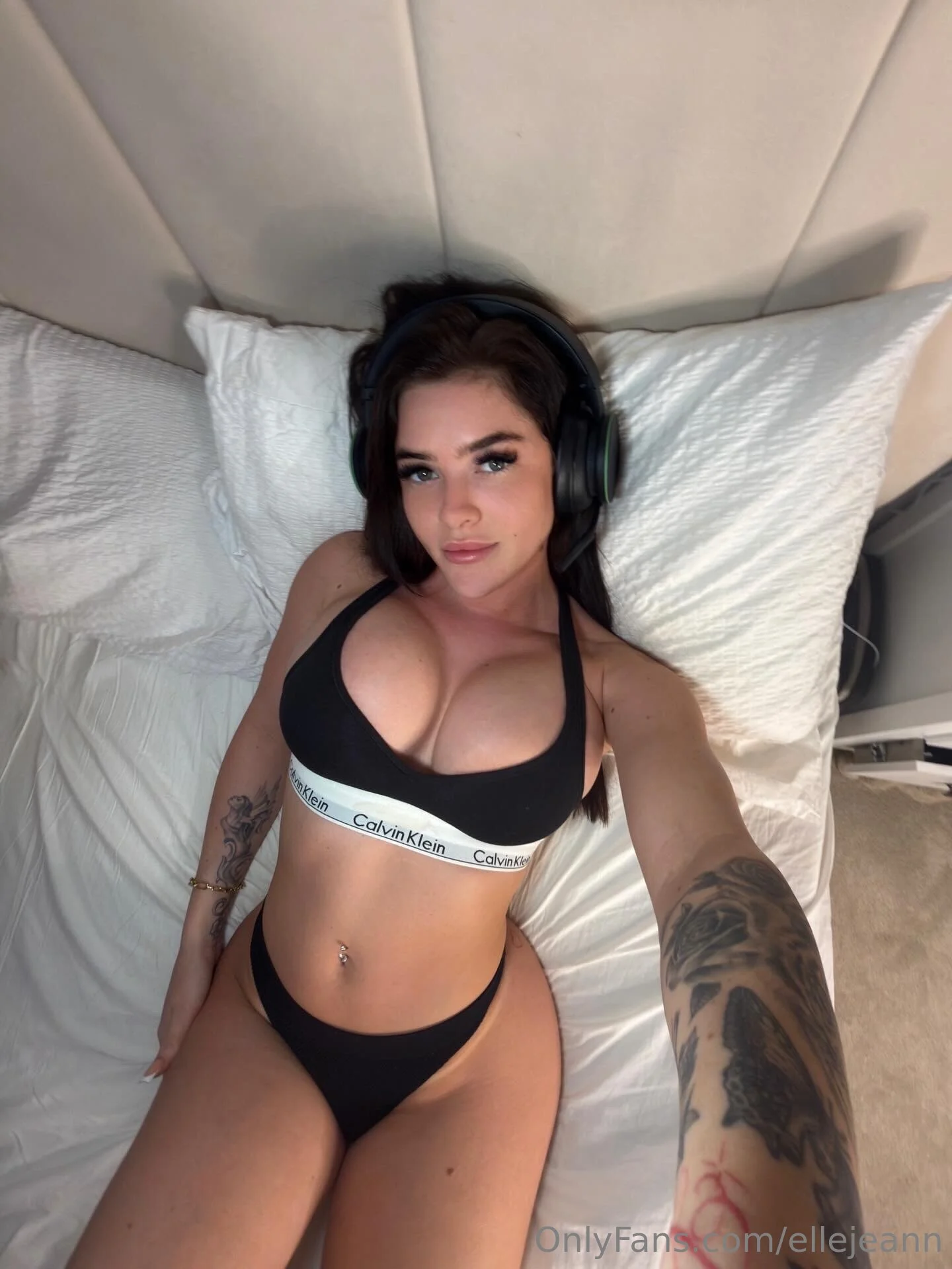 Elle Jean 💕 nude Photo /  Porn - Photo #7