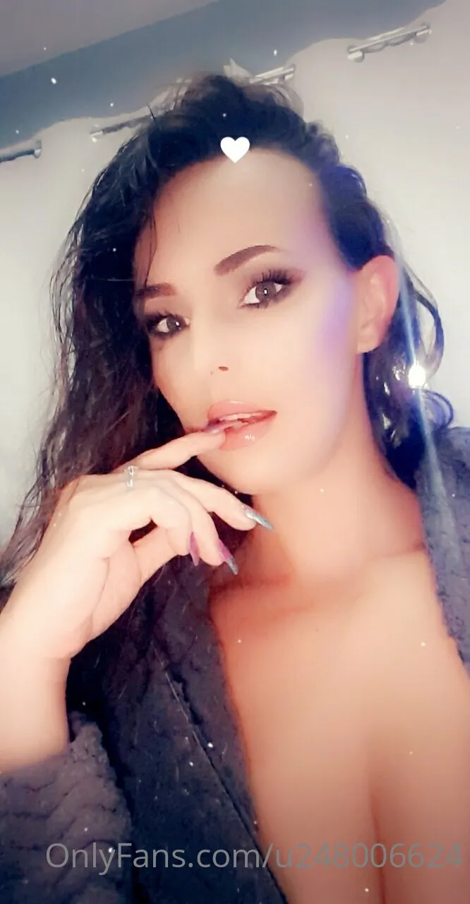 ellie @elliej394 reddit