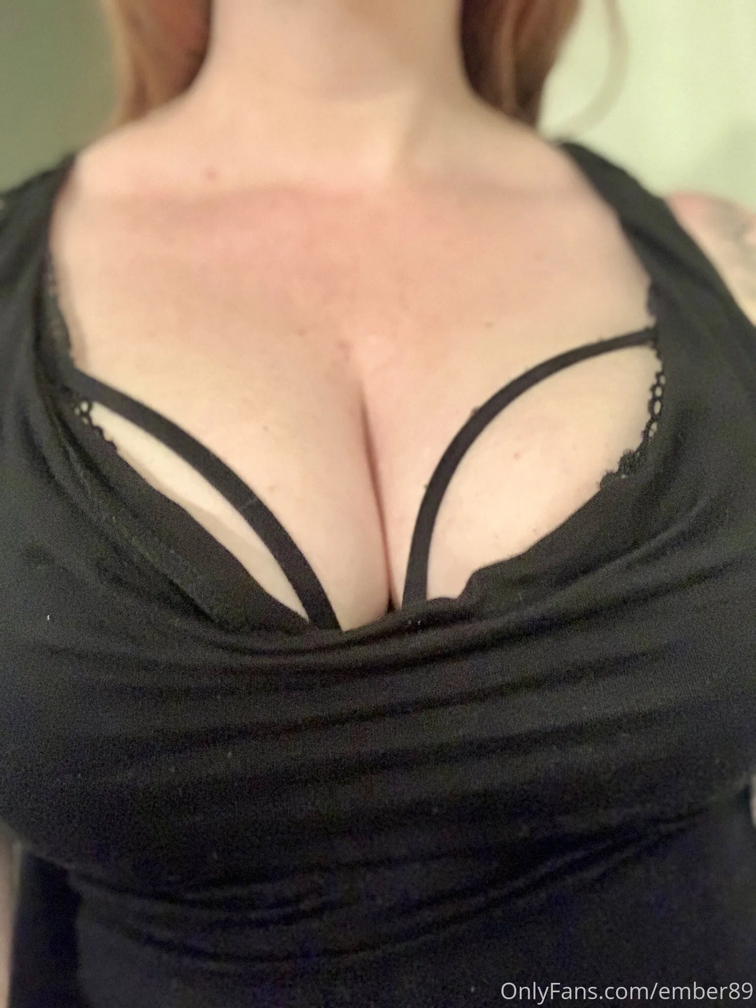 Ember @ember89 handjob