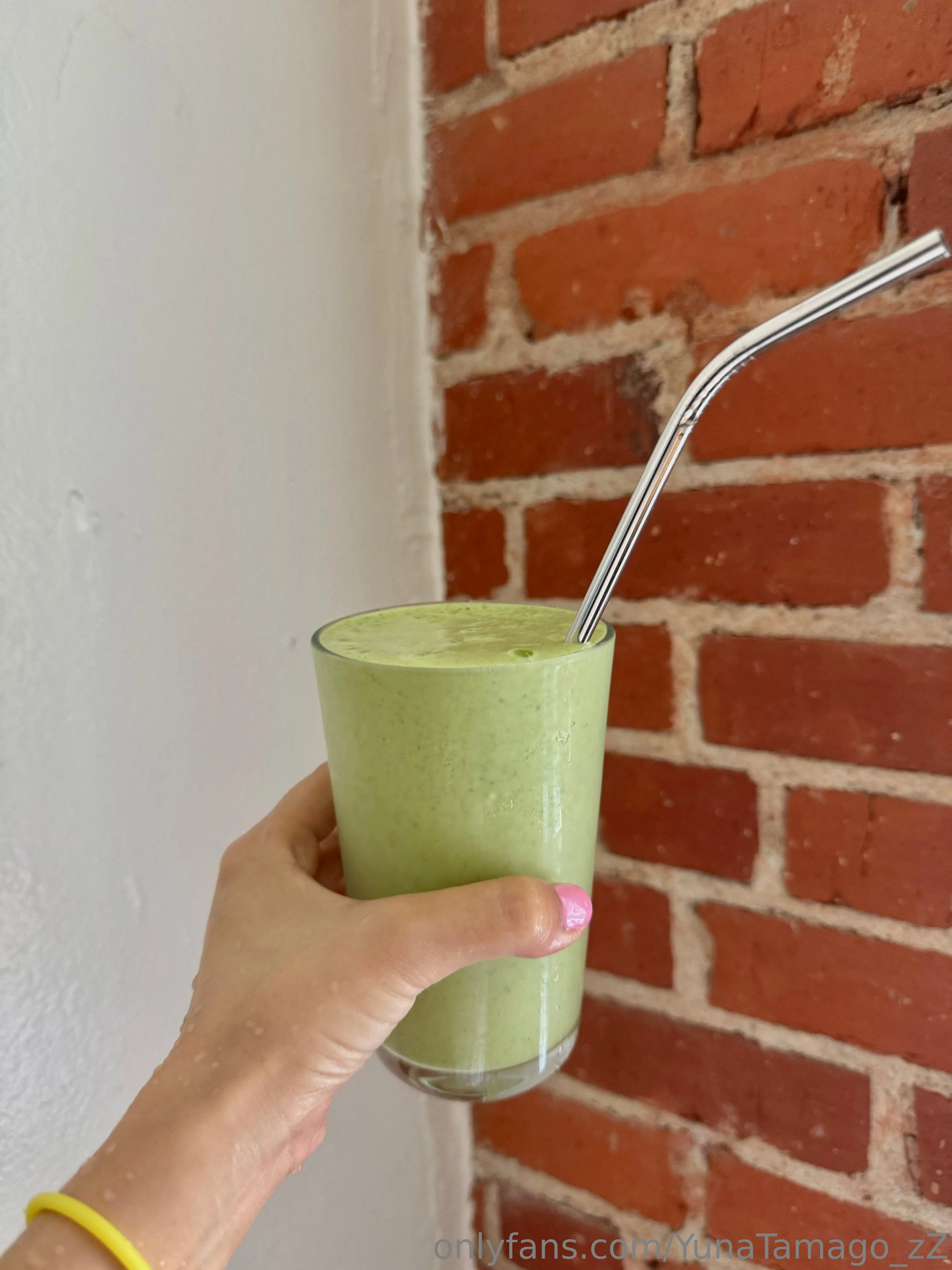 YunaTamago_Free @freetamago_zz photos of angie