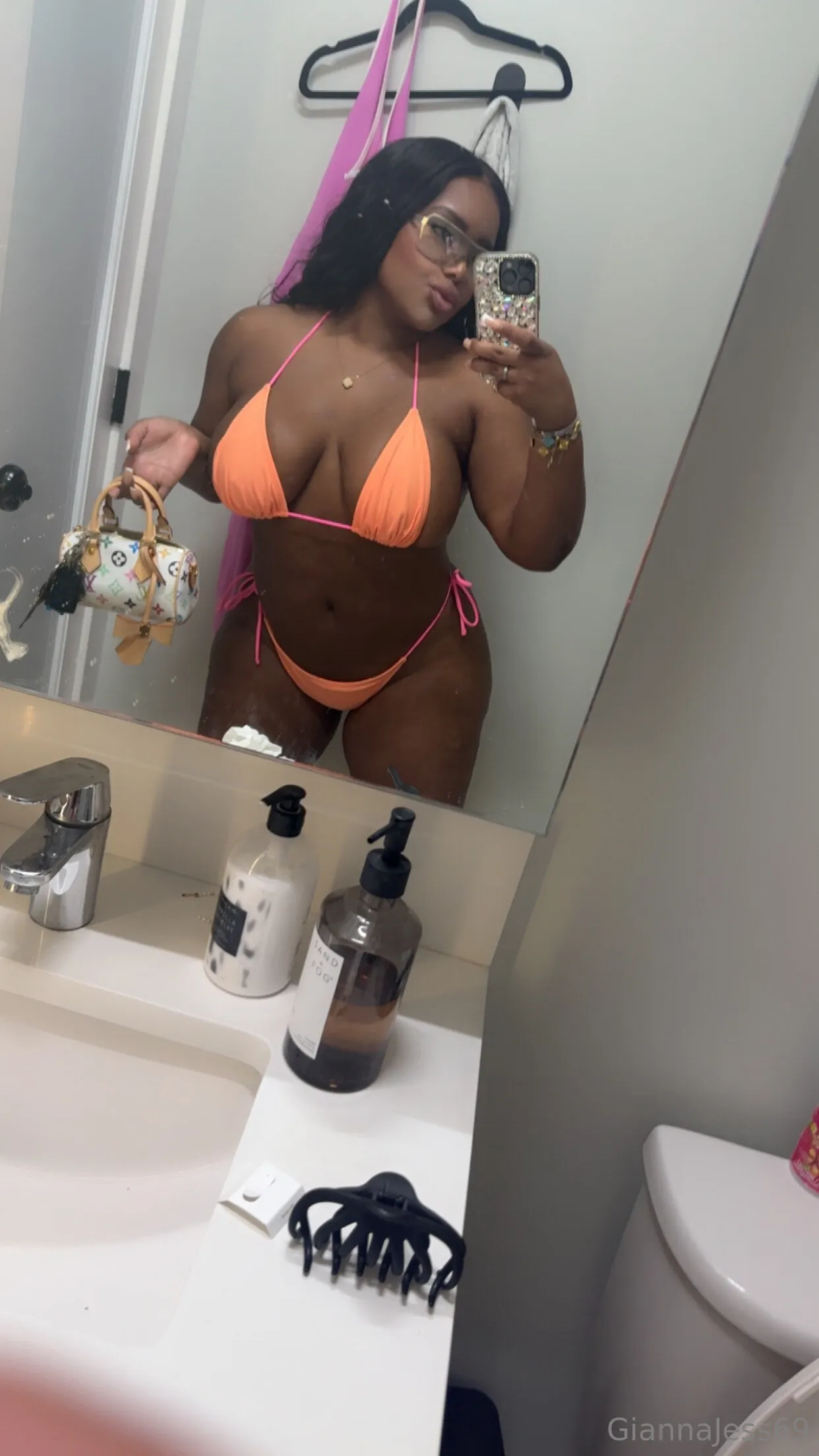 JessicaGianna boobpedia