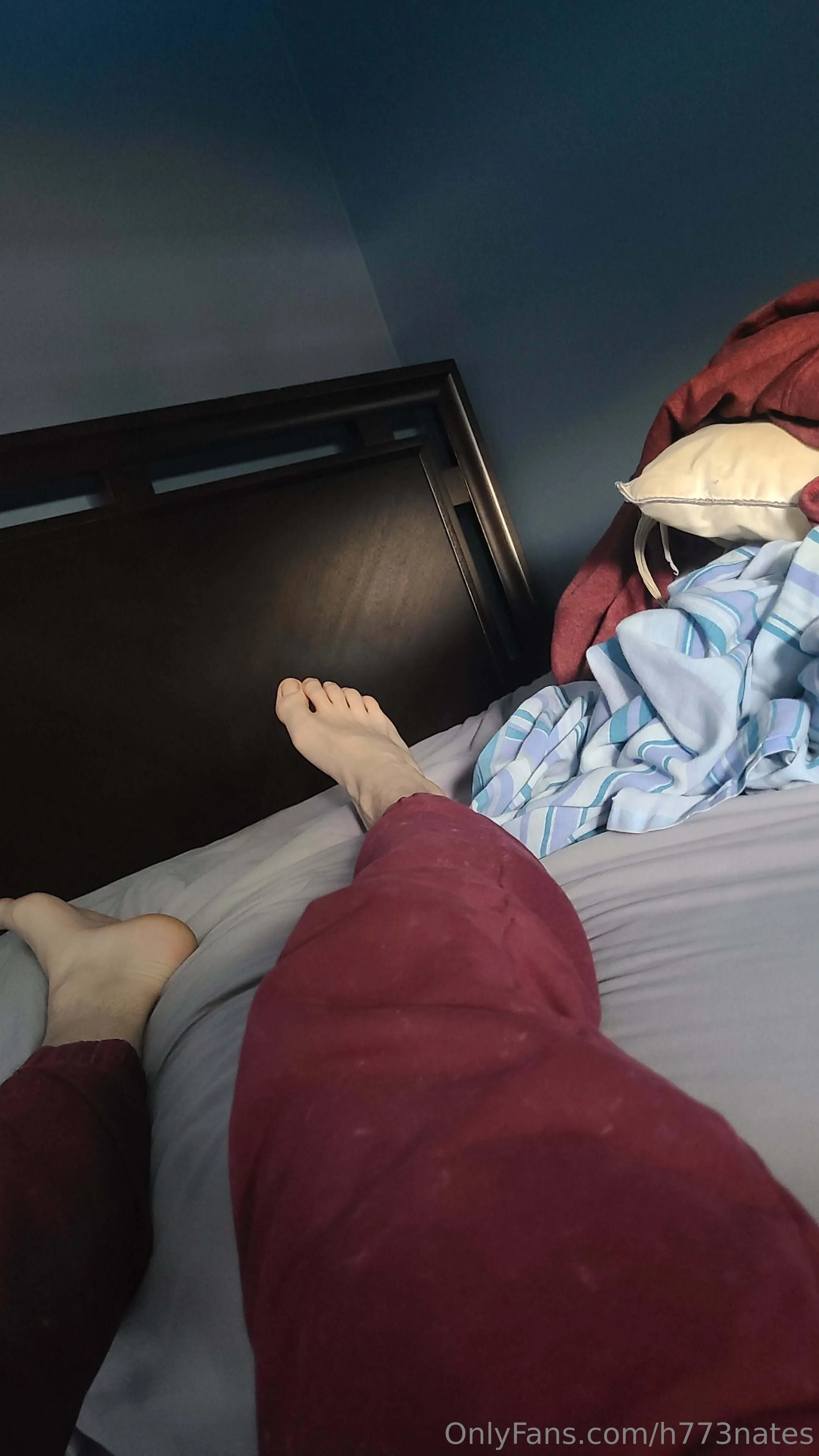 Nathan @h773nates masturbation