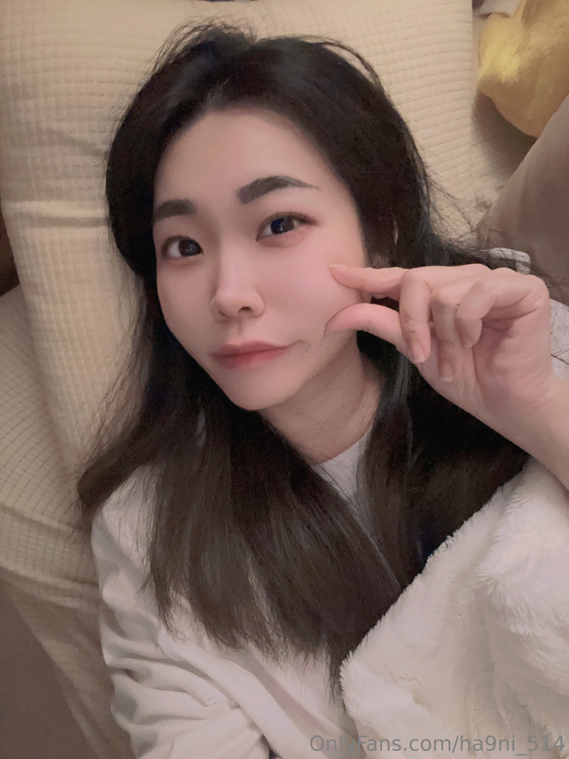 蜜糖Honey🍬｜你的抱睡女友💗 @ha9ni_913 camwhore