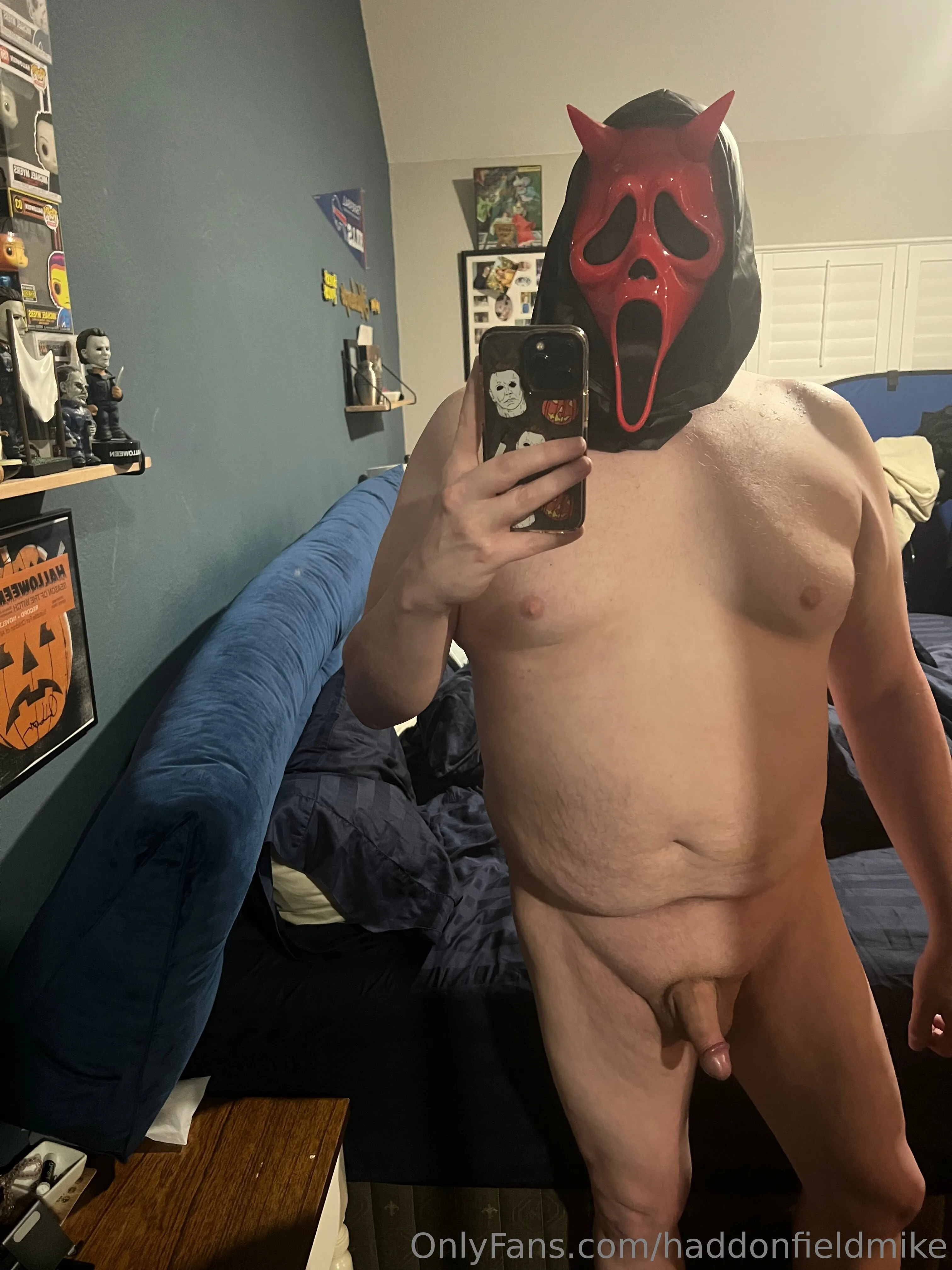 Michael Myers femdom